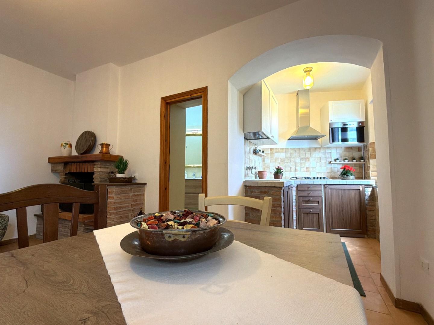 Quadrilocale con giardino a Chianni