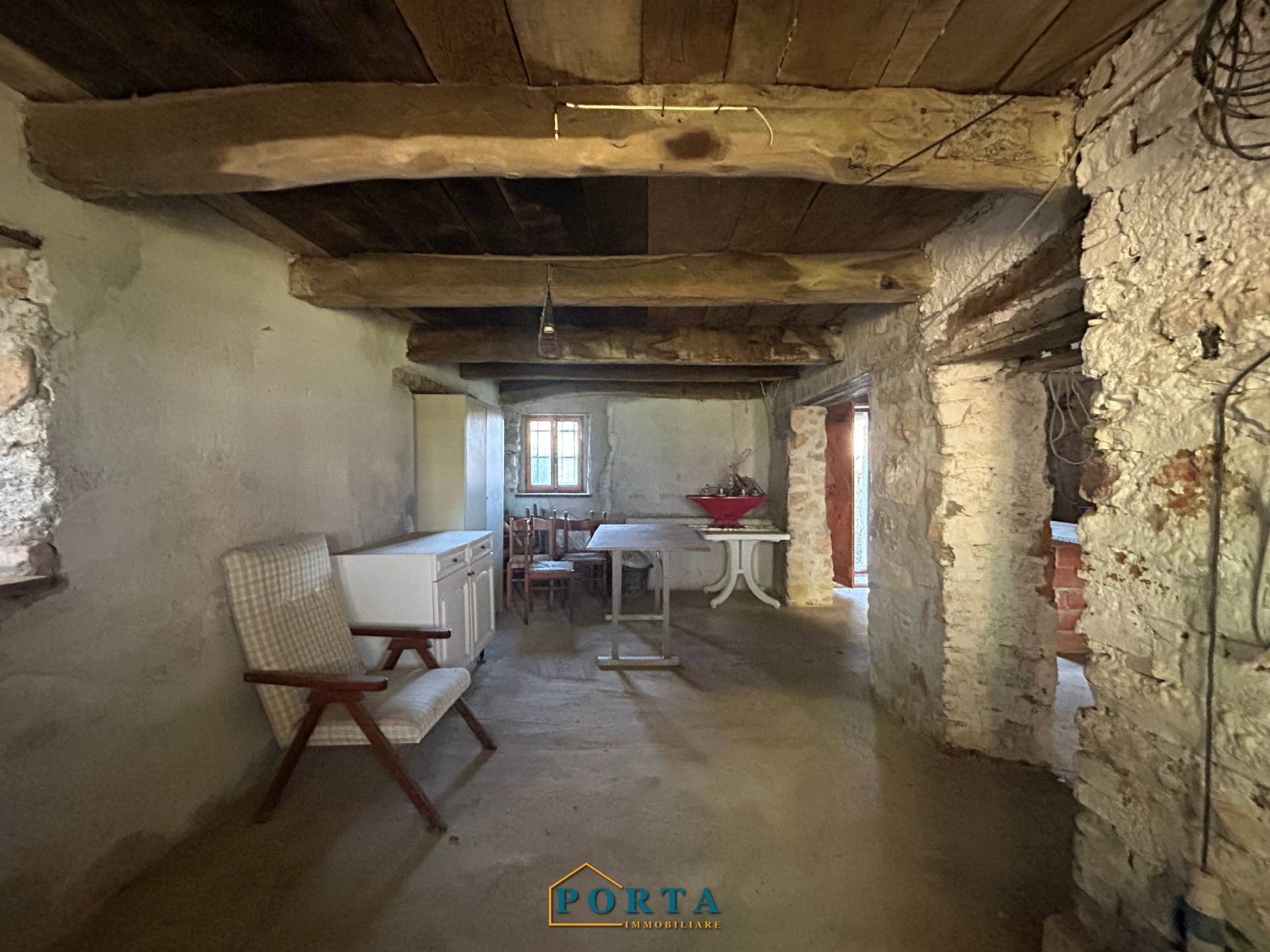 Rustico in vendita a Camerana