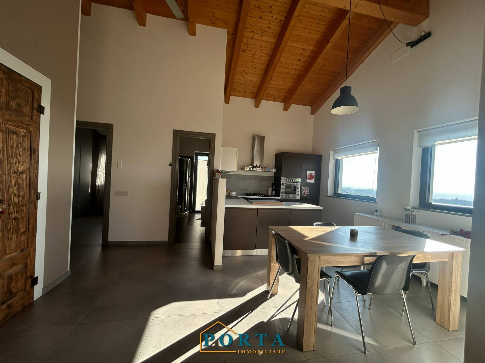 Villa in vendita a Belvedere Langhe