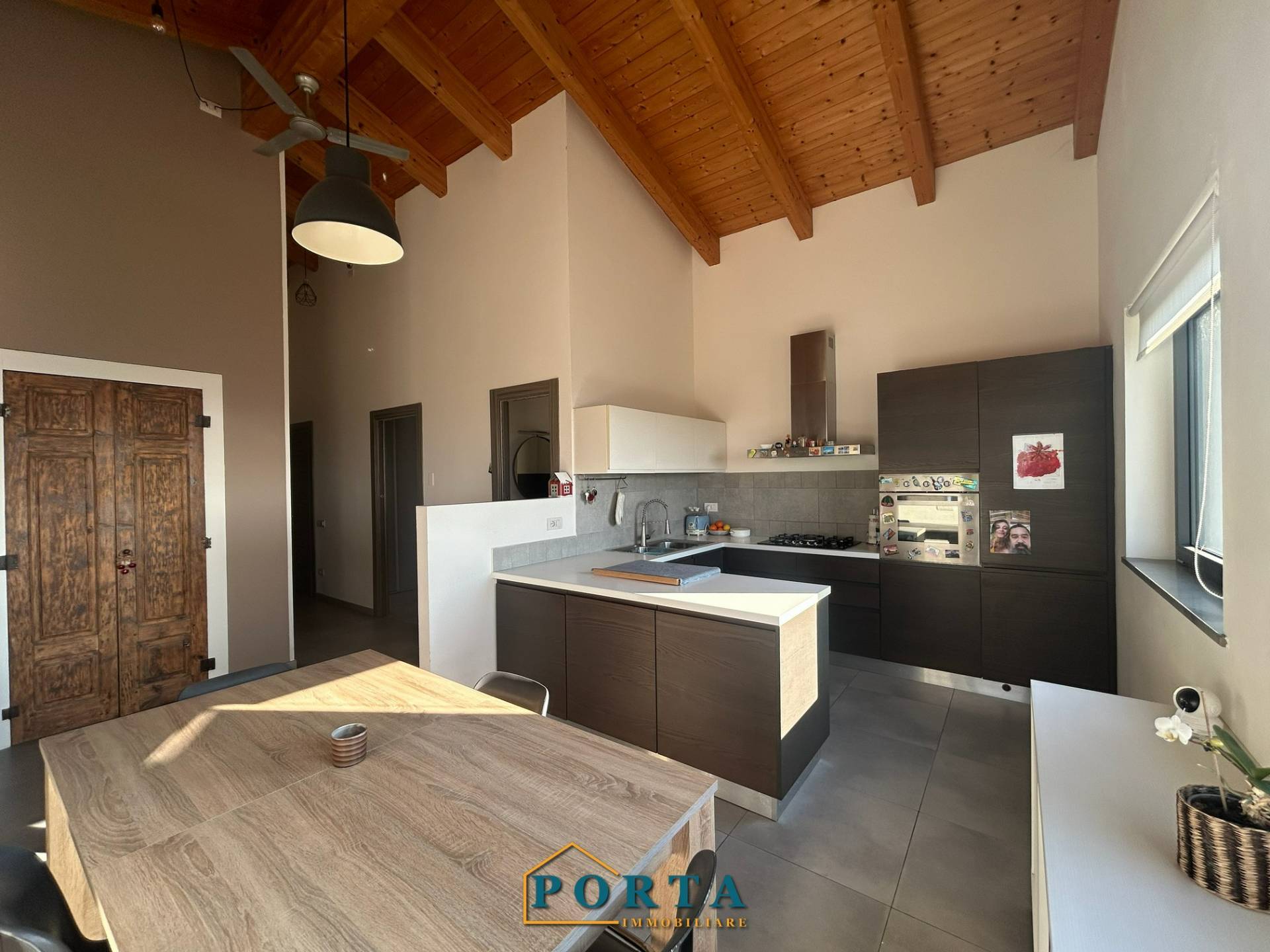 Villa in vendita a Belvedere Langhe