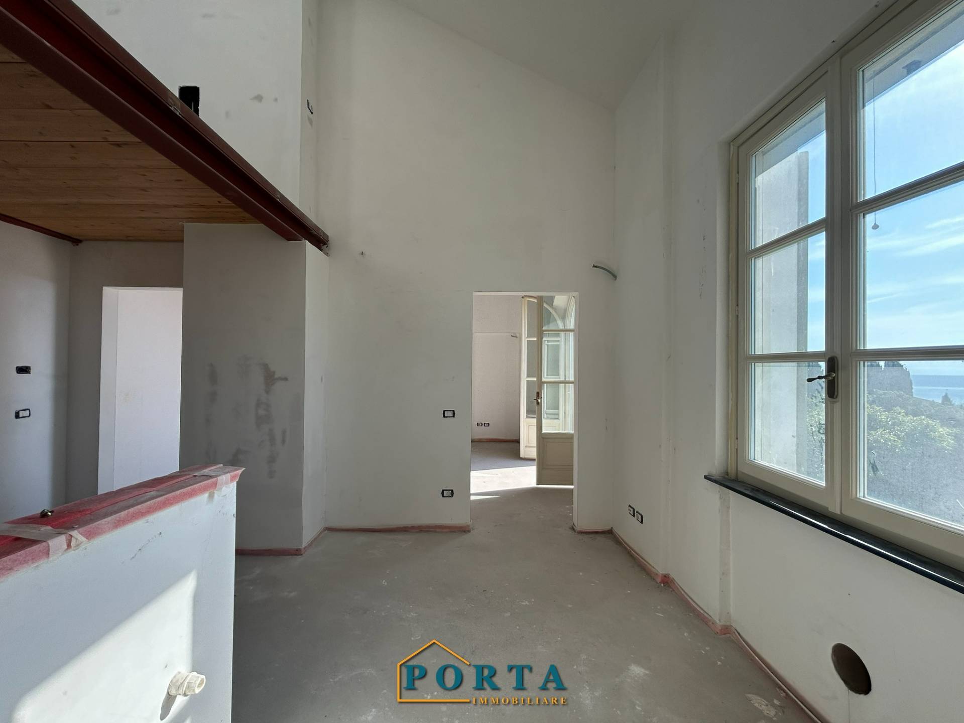 Appartamento in vendita a Savona
