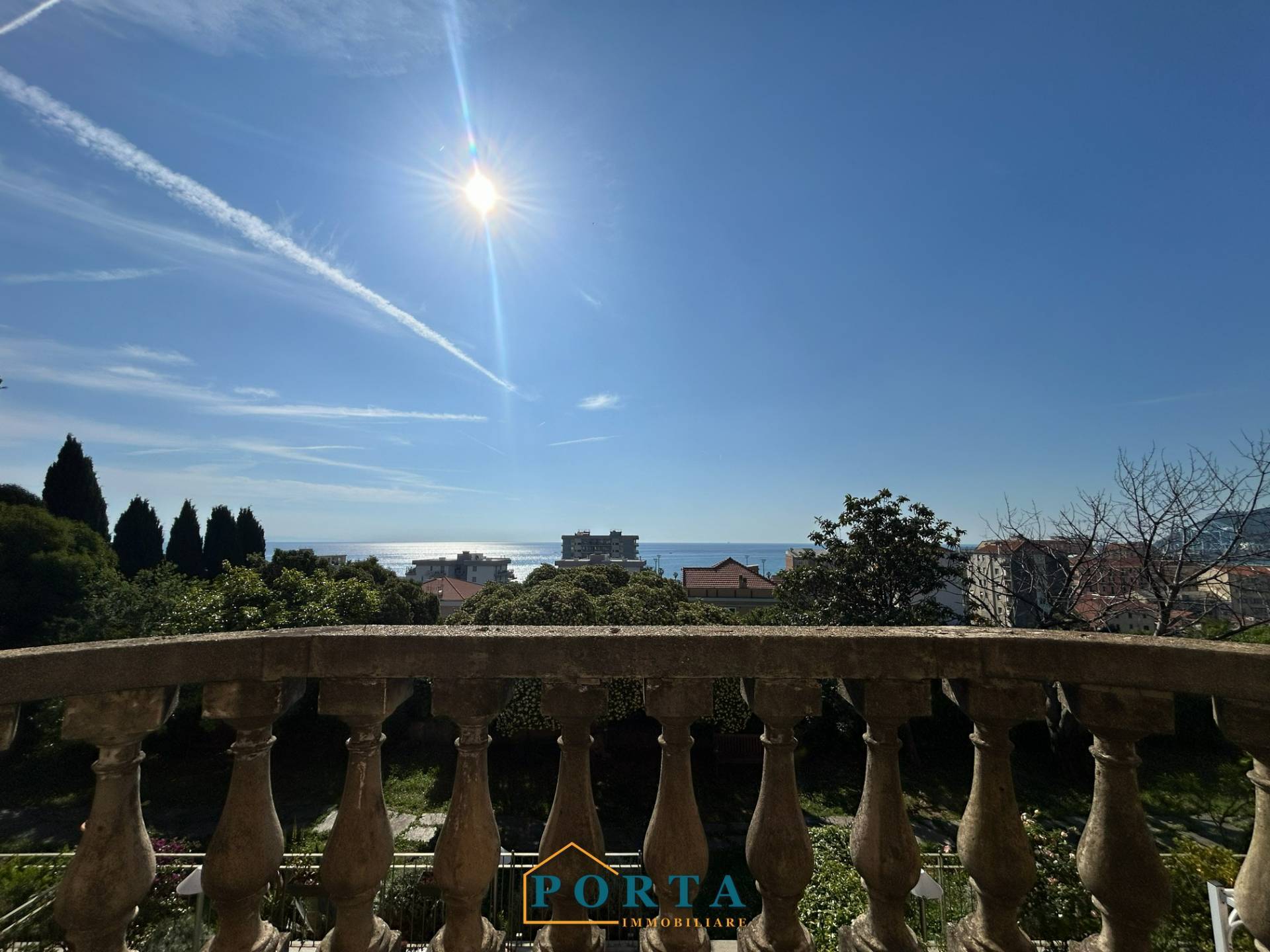 Appartamento in vendita a Savona