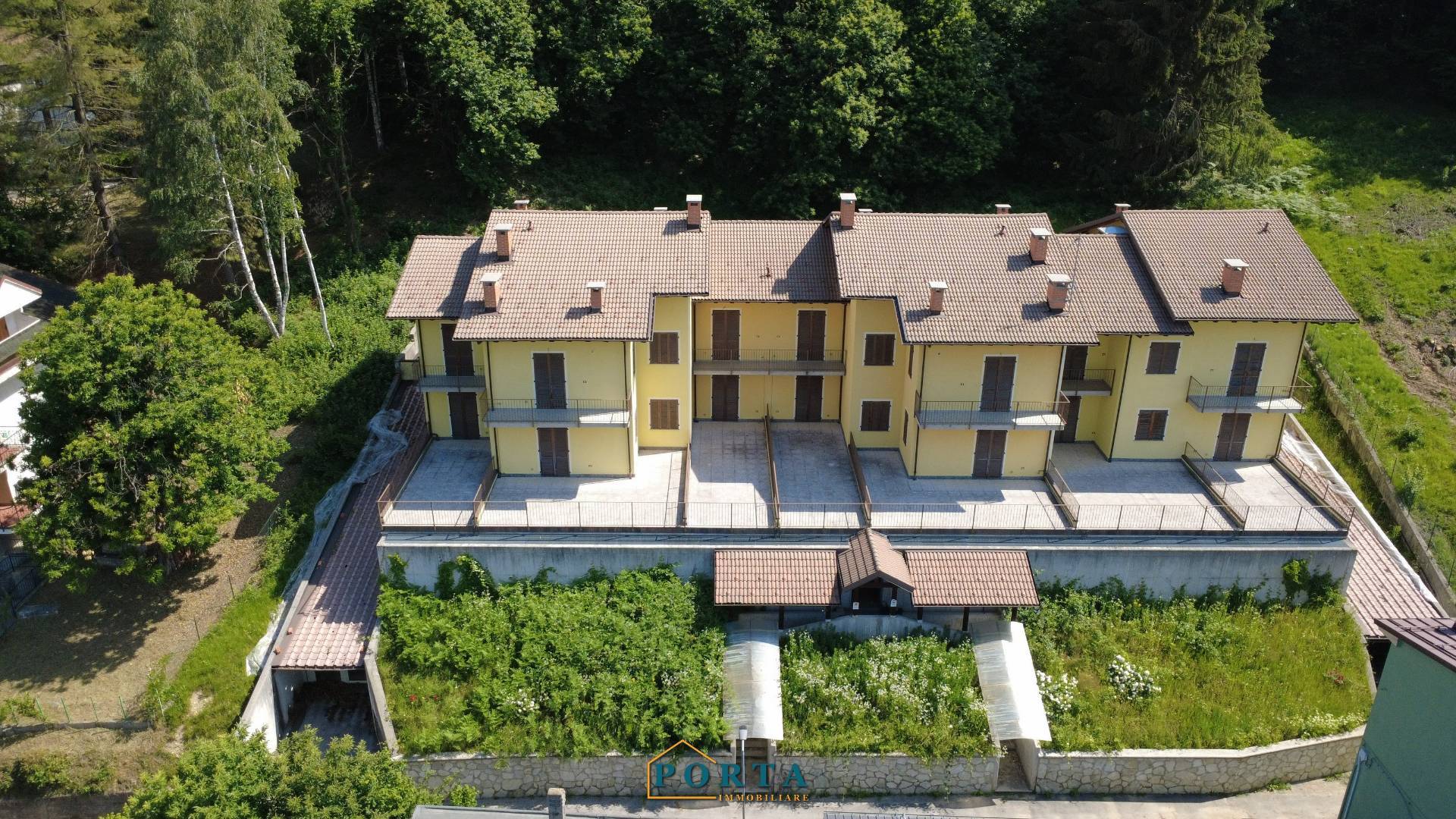 Stabile/Palazzo in vendita a Montaldo di Mondov