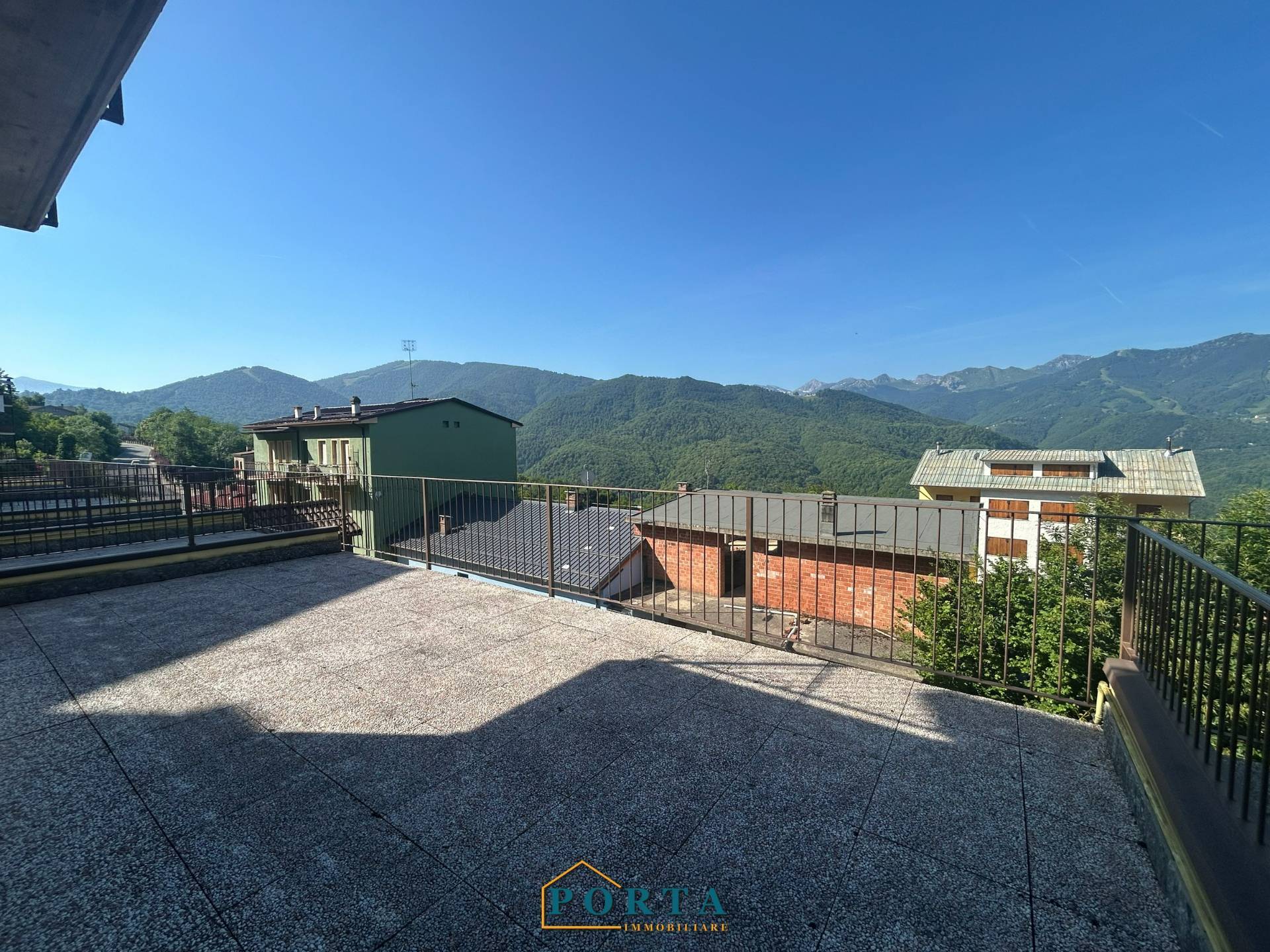 Stabile/Palazzo in vendita a Montaldo di Mondov