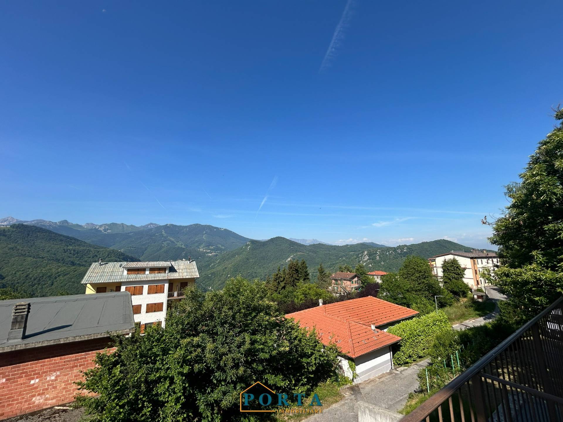 Stabile/Palazzo in vendita a Montaldo di Mondov