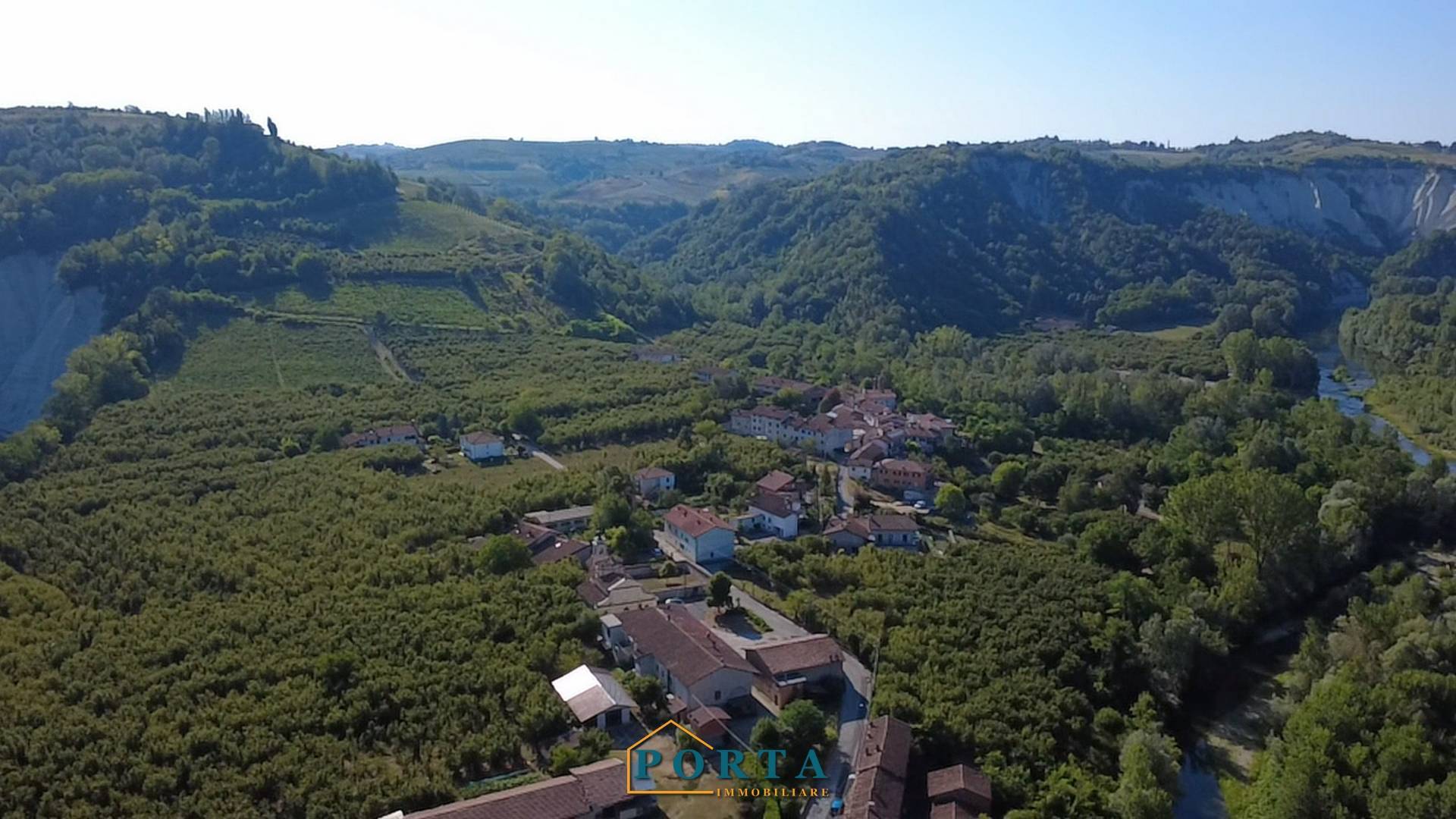 Casa indipendente in vendita a Farigliano