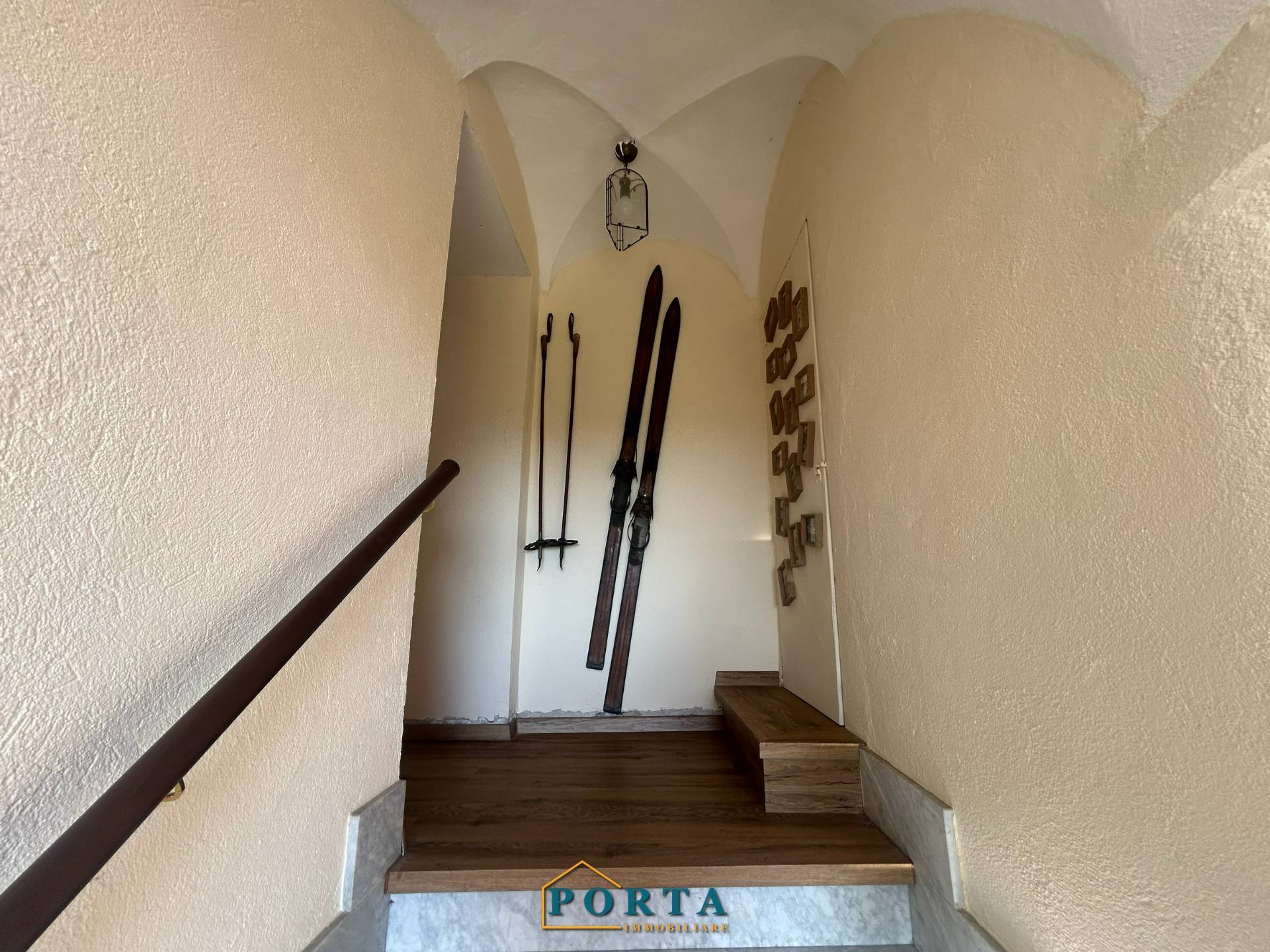 Stabile/Palazzo in vendita a Cigli