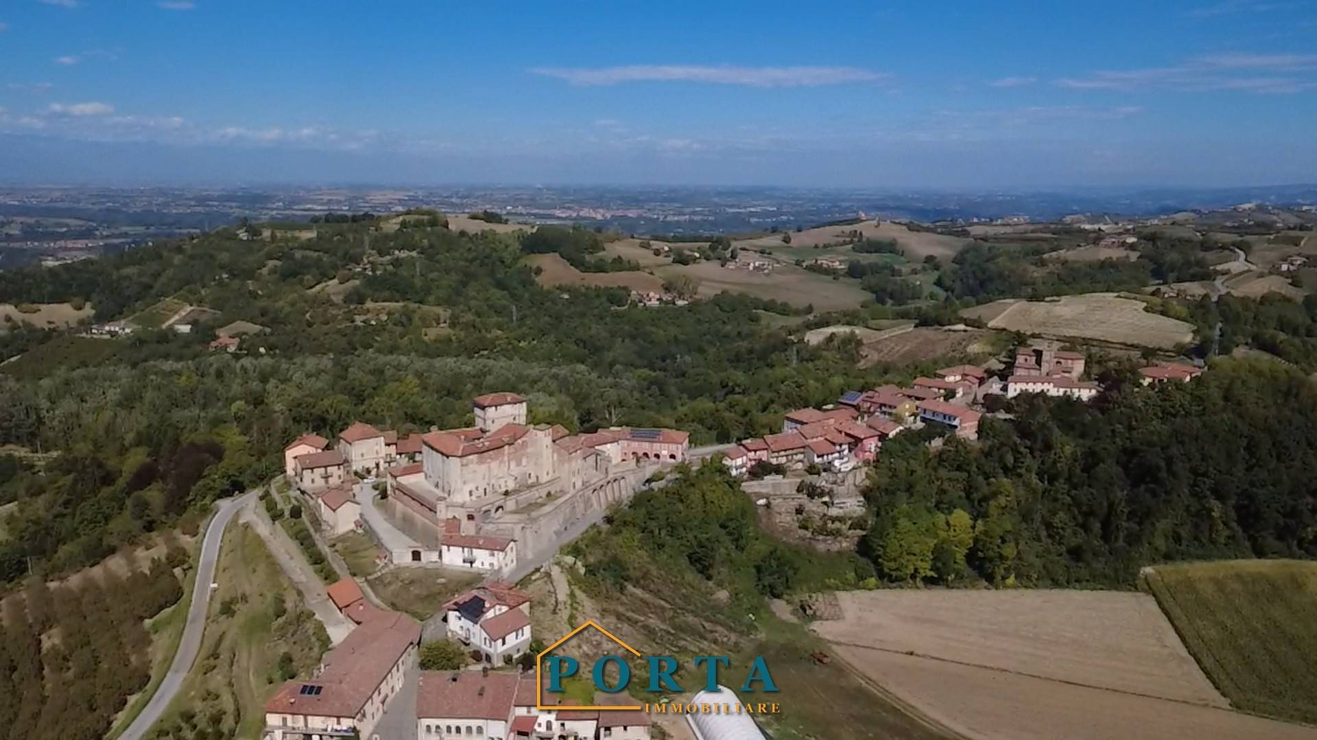 Stabile/Palazzo in vendita a Cigli