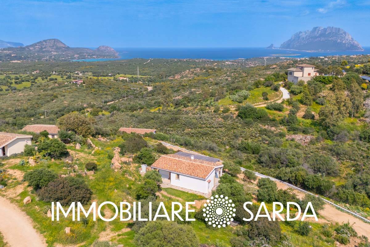 Casa singola in vendita a Loiri Porto San Paolo