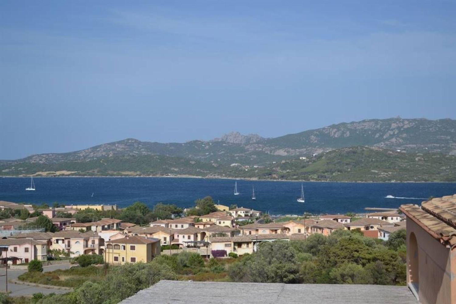 Appartamento in vendita a Arzachena