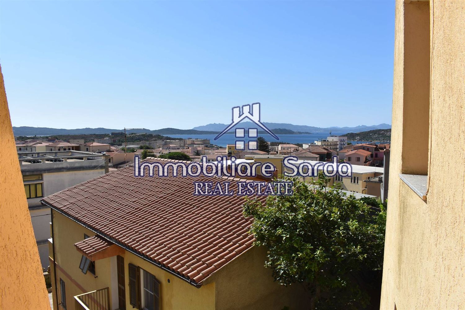 Appartamento in vendita a La Maddalena