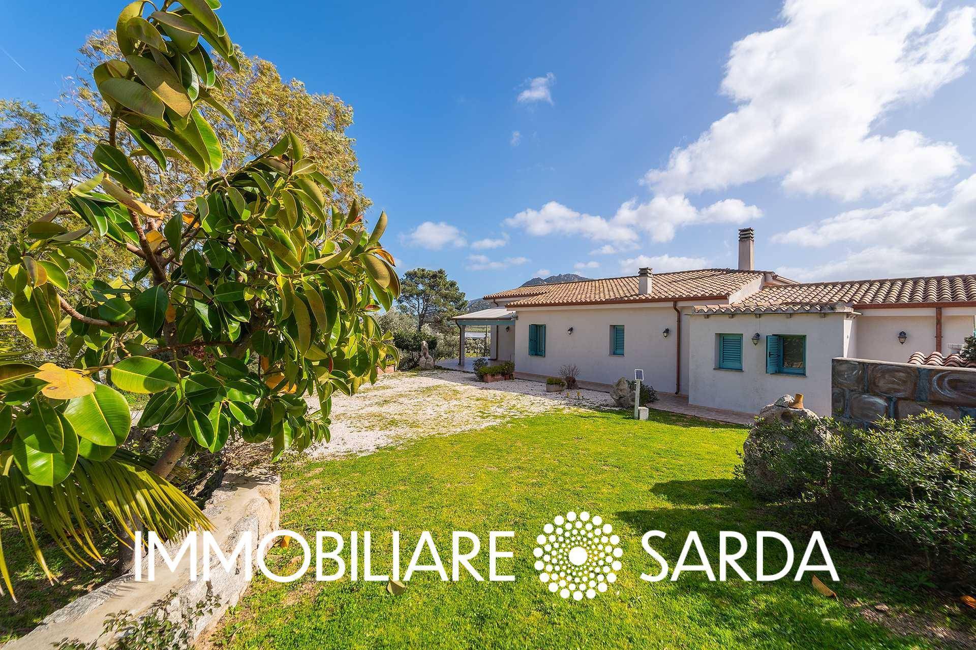 Villa in vendita a Olbia