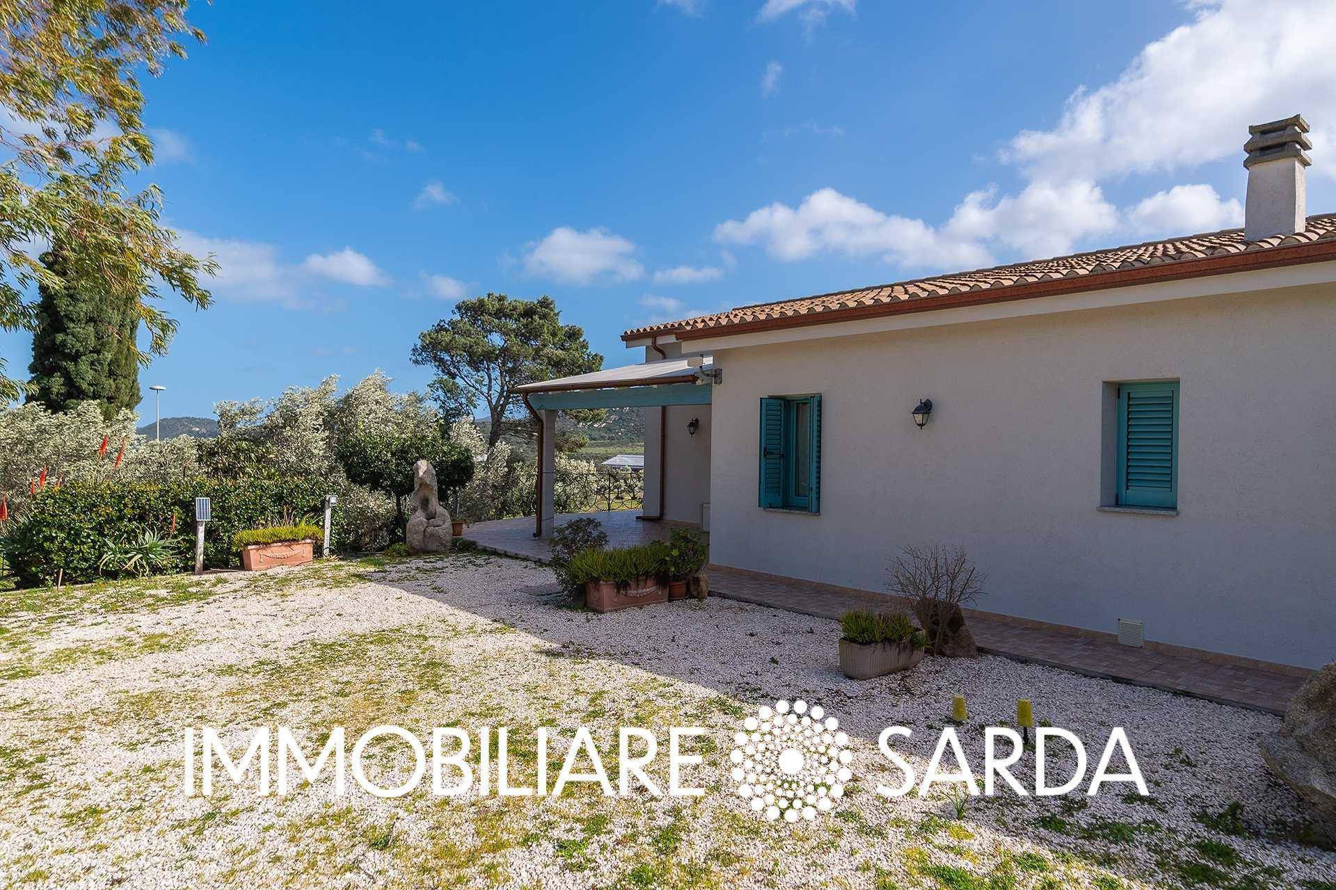 Villa in vendita a Olbia