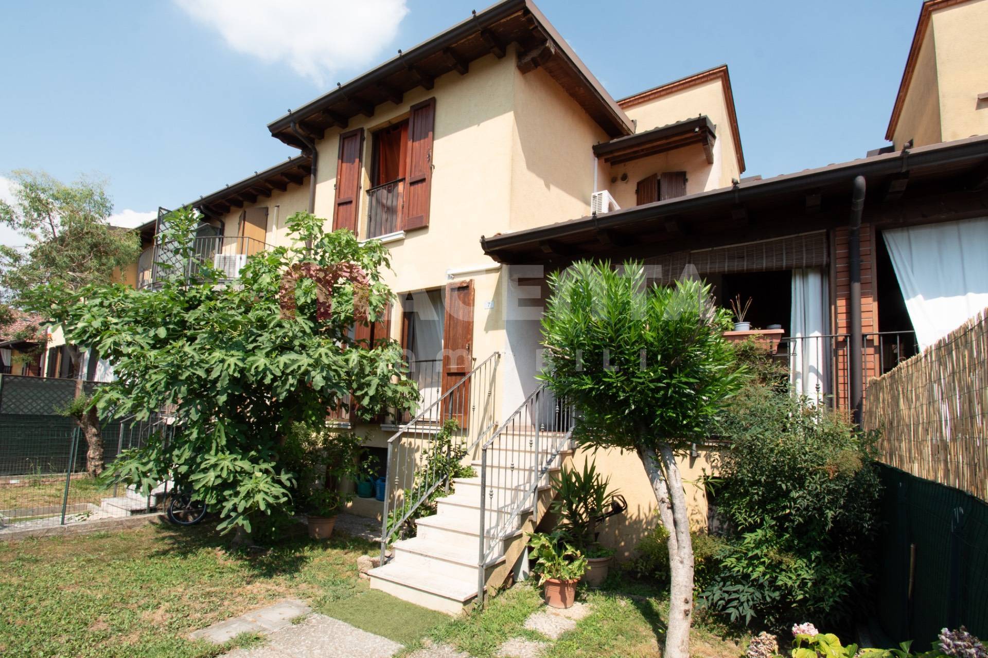 Villette a schiera in vendita a Poncarale