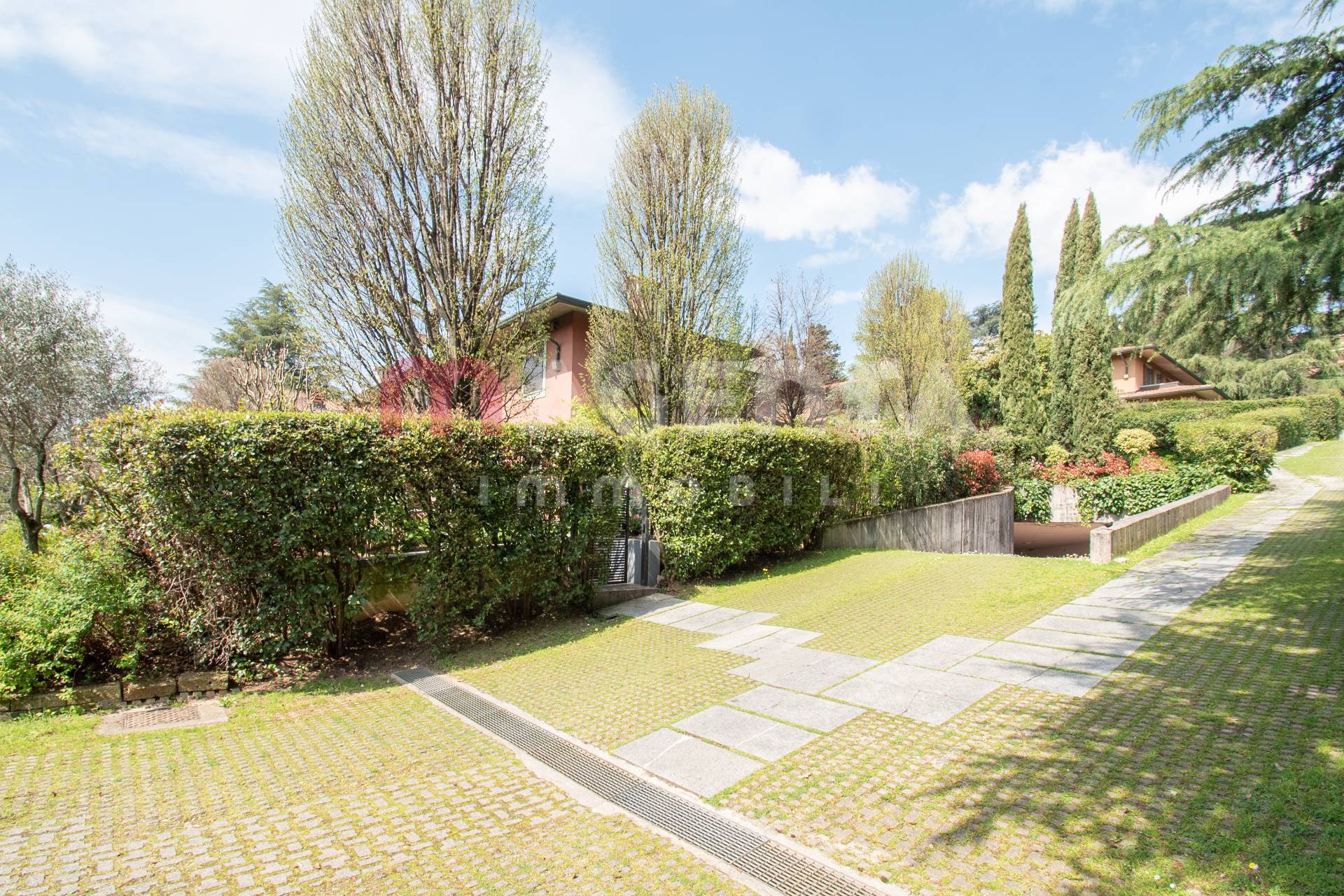 Appartamento in vendita a Brescia