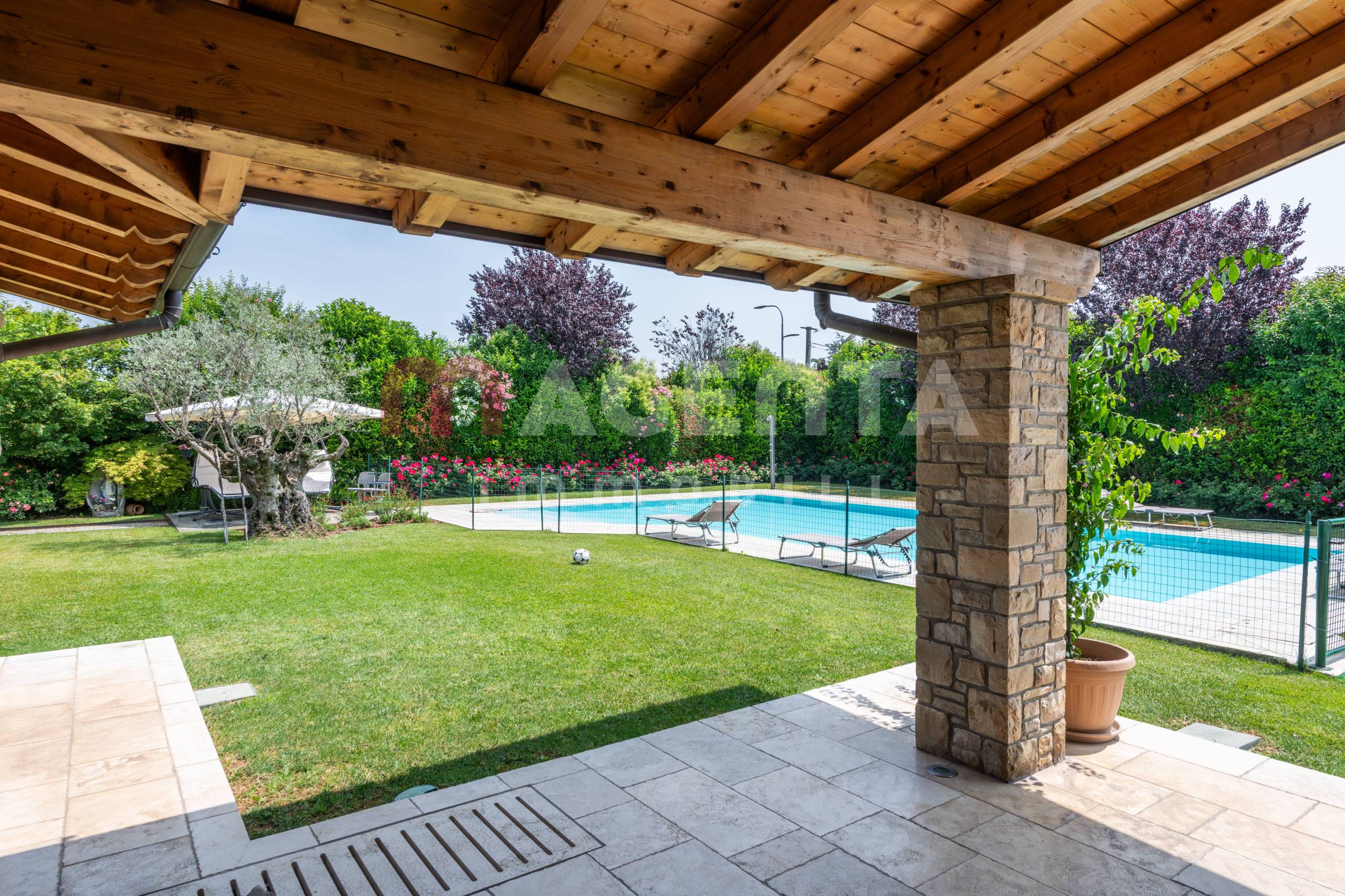 Villa in vendita a Nuvolera