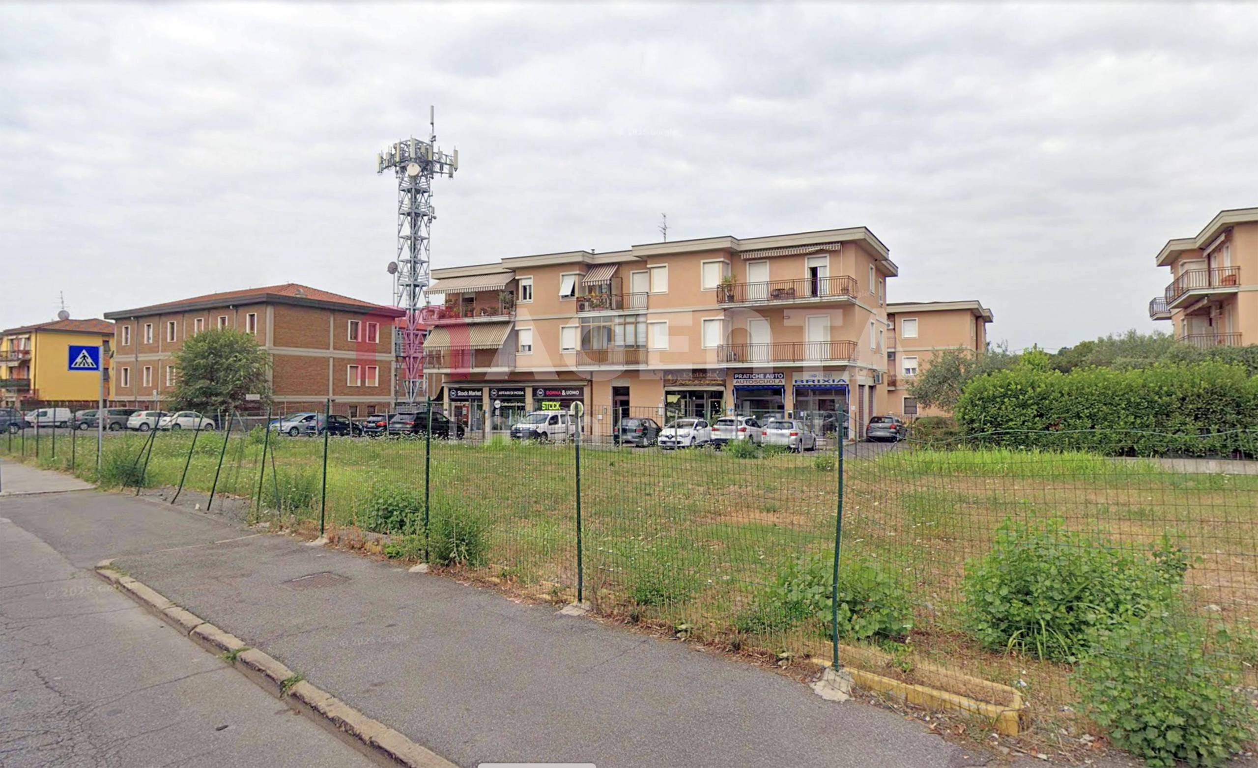 Terreno edificabile in vendita a Brescia, Urago Mella