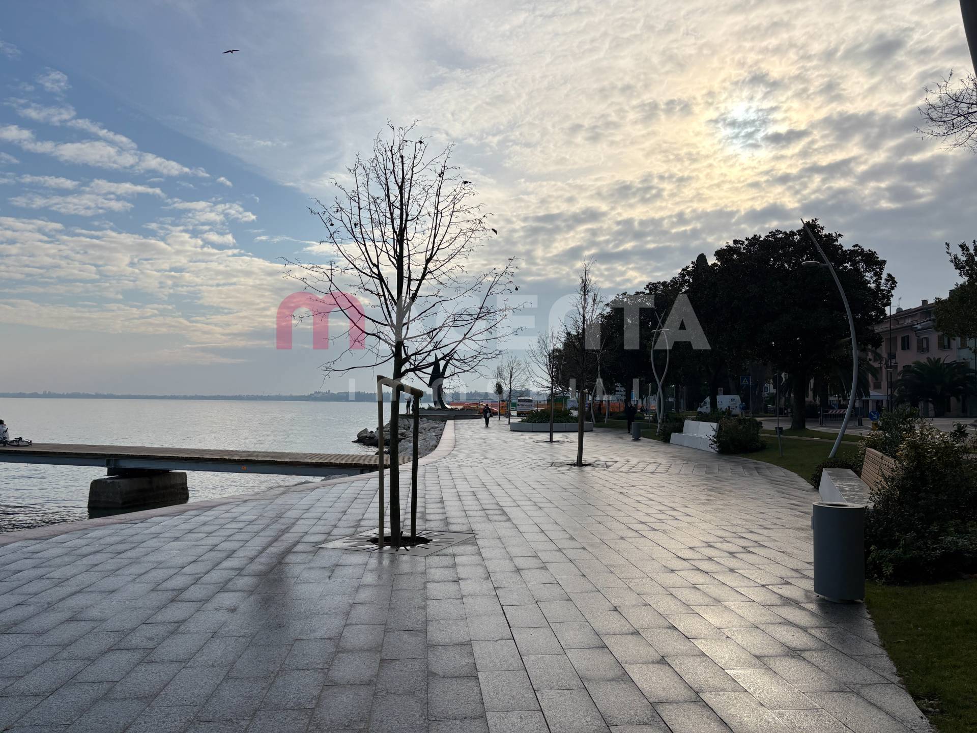 Appartamento in vendita a Desenzano del Garda
