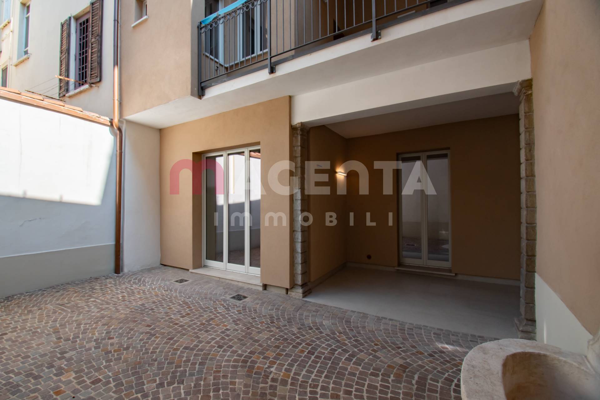 Appartamento in vendita a Brescia, Centro storico pregiato