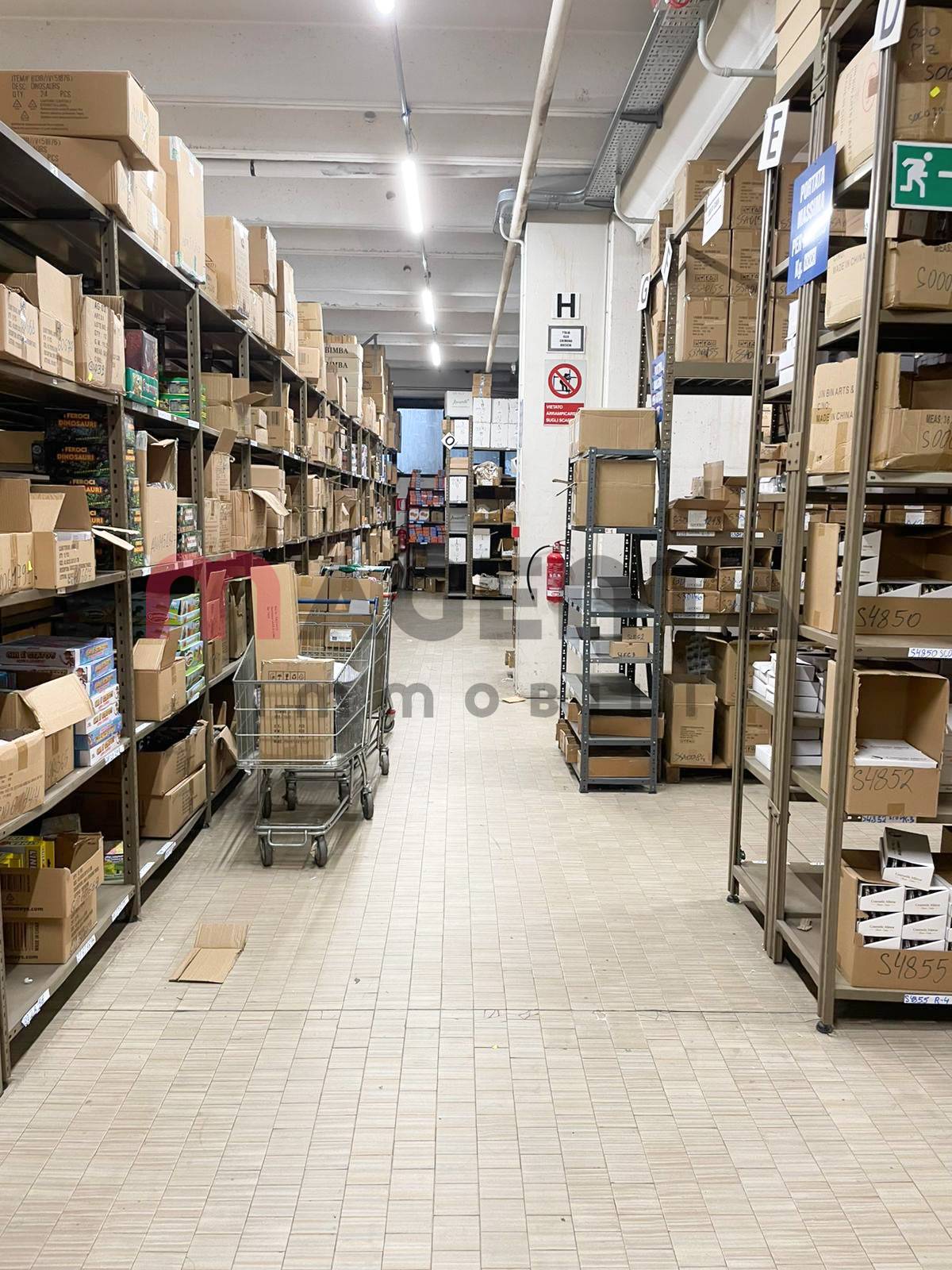 Deposito in vendita a Brescia, Chiesanuova