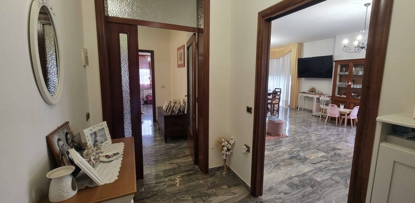 Appartamento in vendita a Bellante