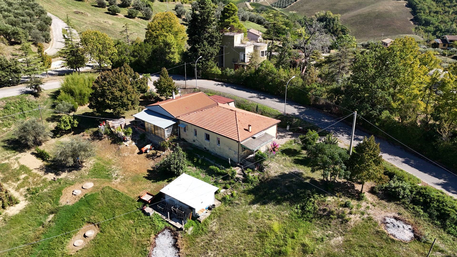 Casa singola in vendita a Castilenti