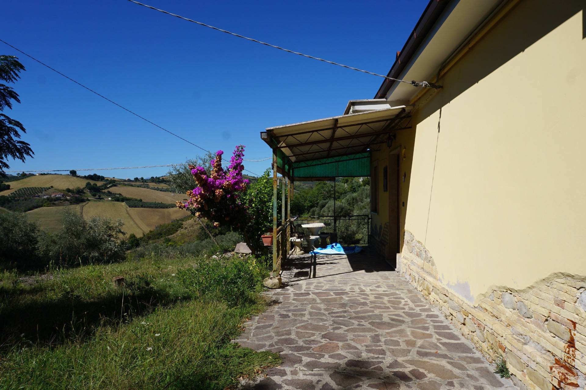 Casa singola in vendita a Castilenti
