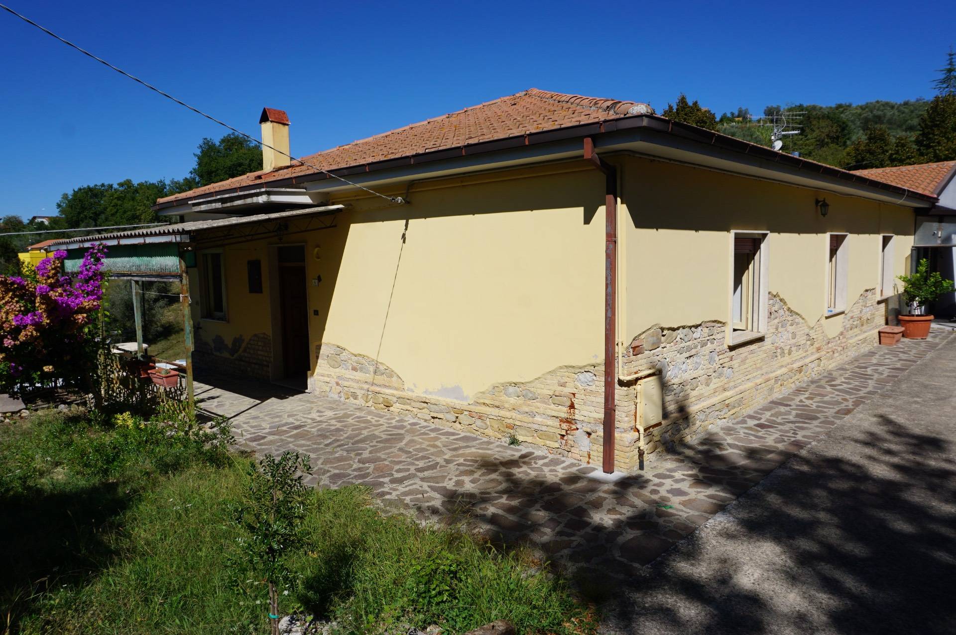 Casa singola in vendita a Castilenti