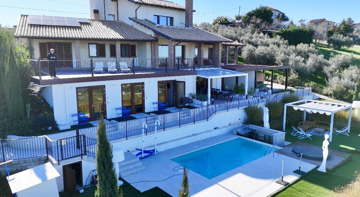 Villa in vendita a Atri