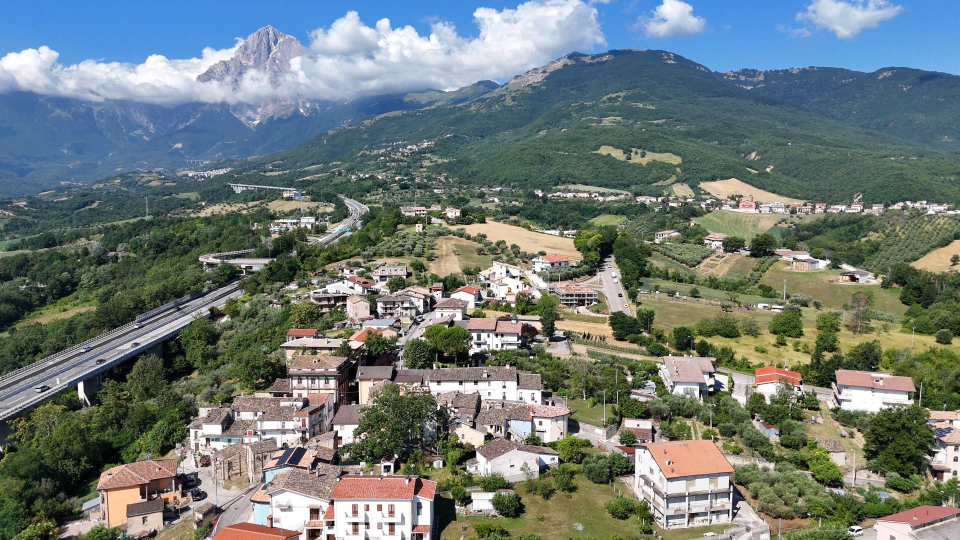 Appartamento in vendita a Colledara