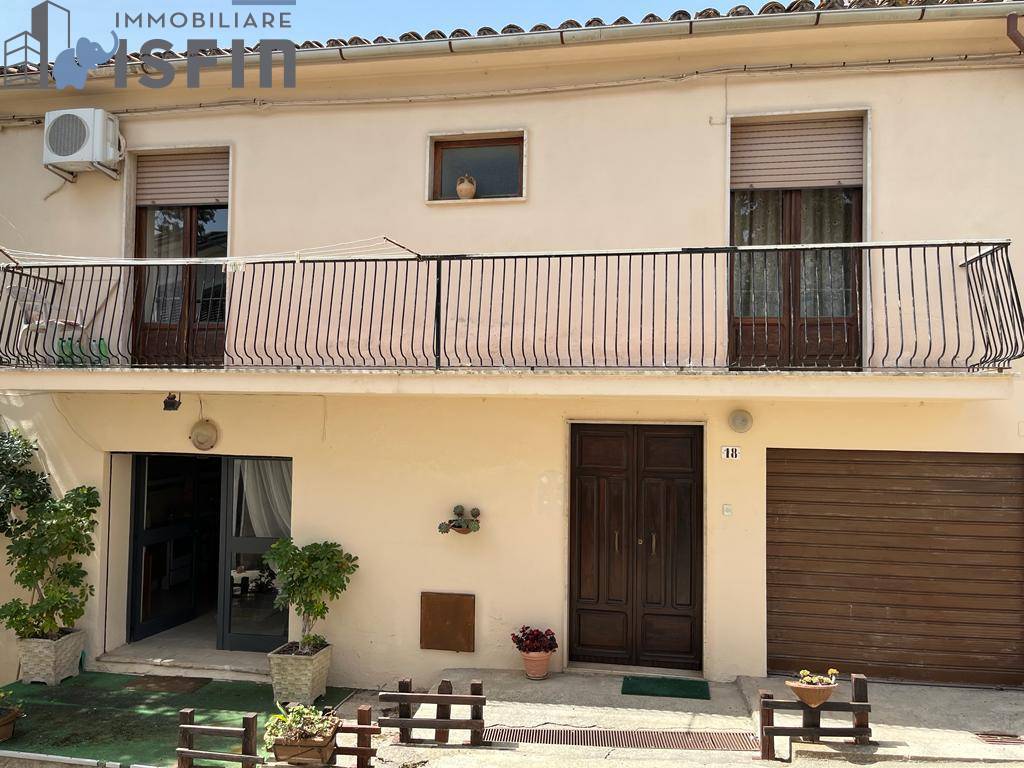 Appartamento in vendita a San Vincenzo La Costa
