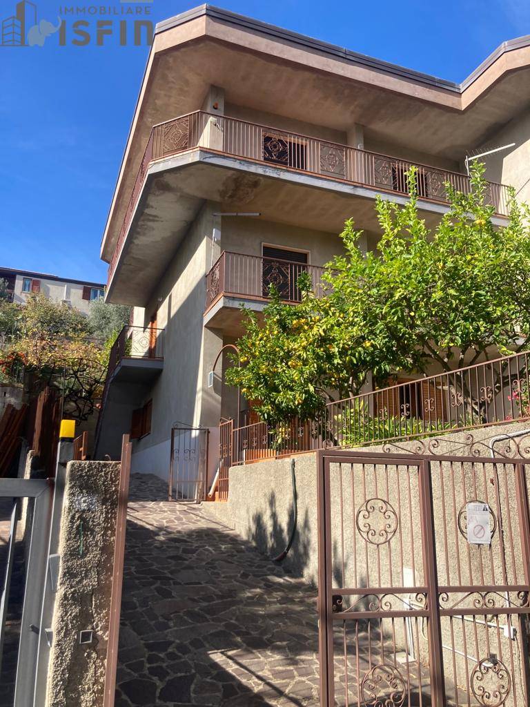 Villa in vendita a Carolei, Vadue