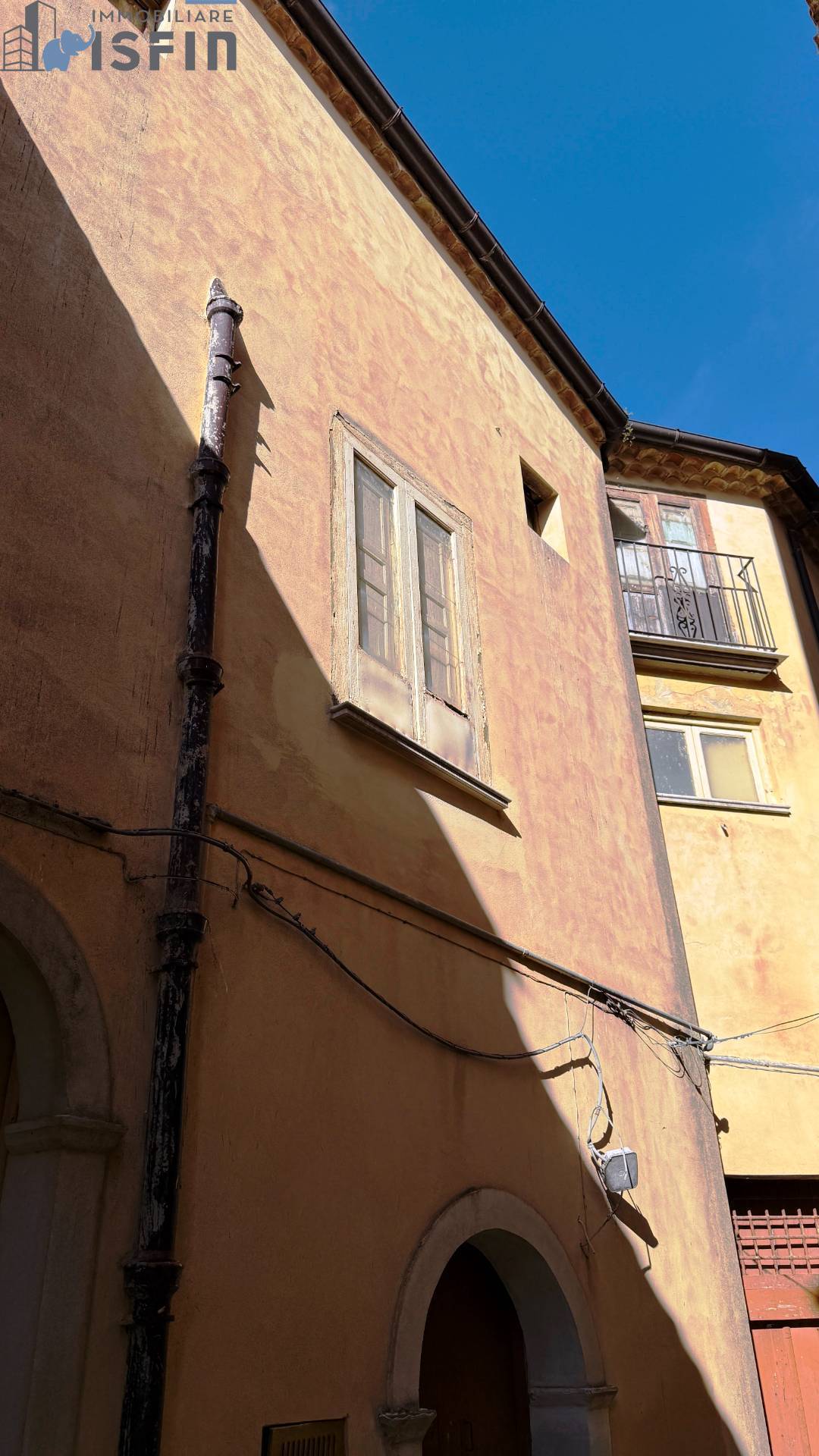 CASA INDIPENDENTE in vendita a Montalto Uffugo, Centro Storico