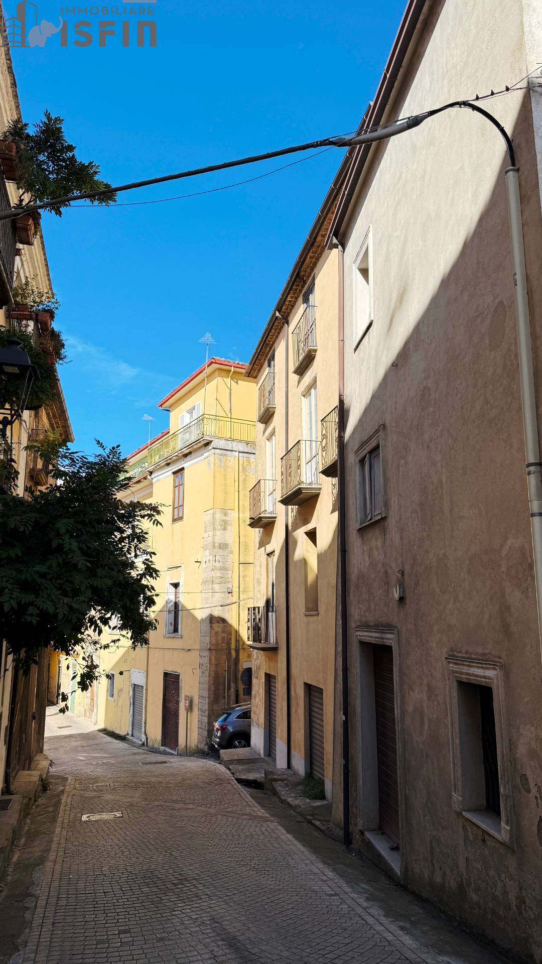CASA INDIPENDENTE in vendita a Montalto Uffugo, Centro Storico