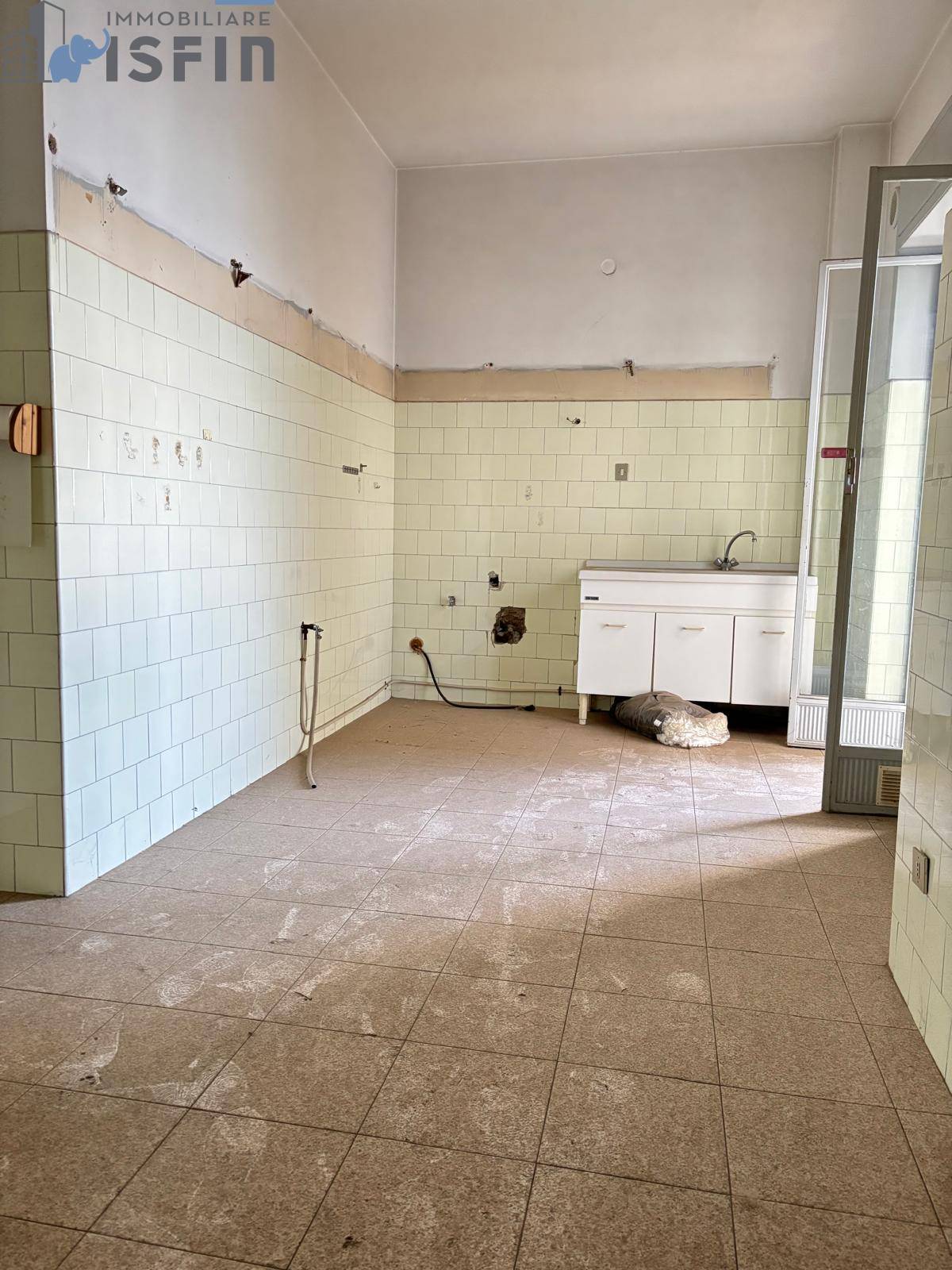 Appartamento in vendita a Cosenza, Centro