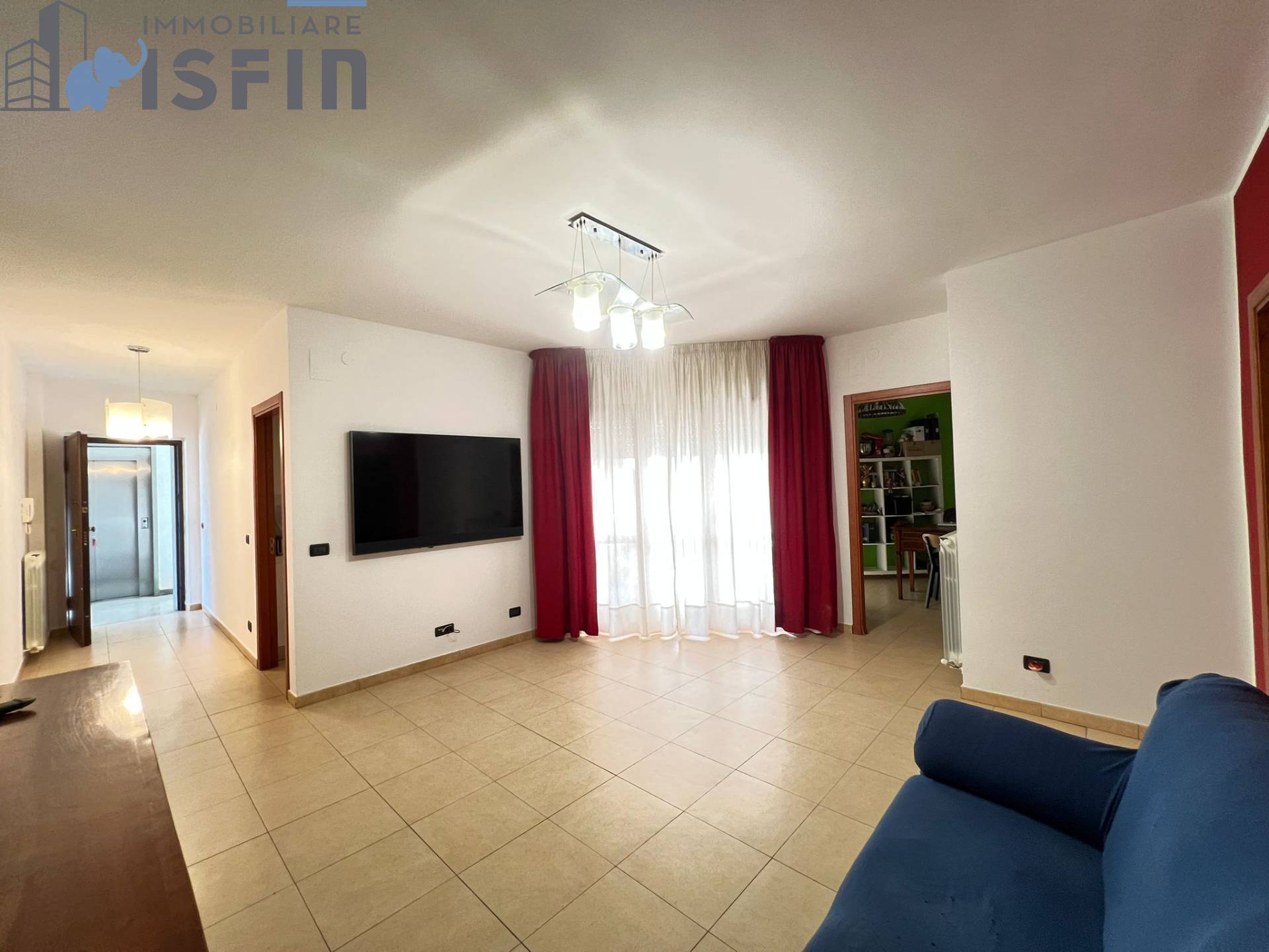 Appartamento in vendita a Cosenza, Centro