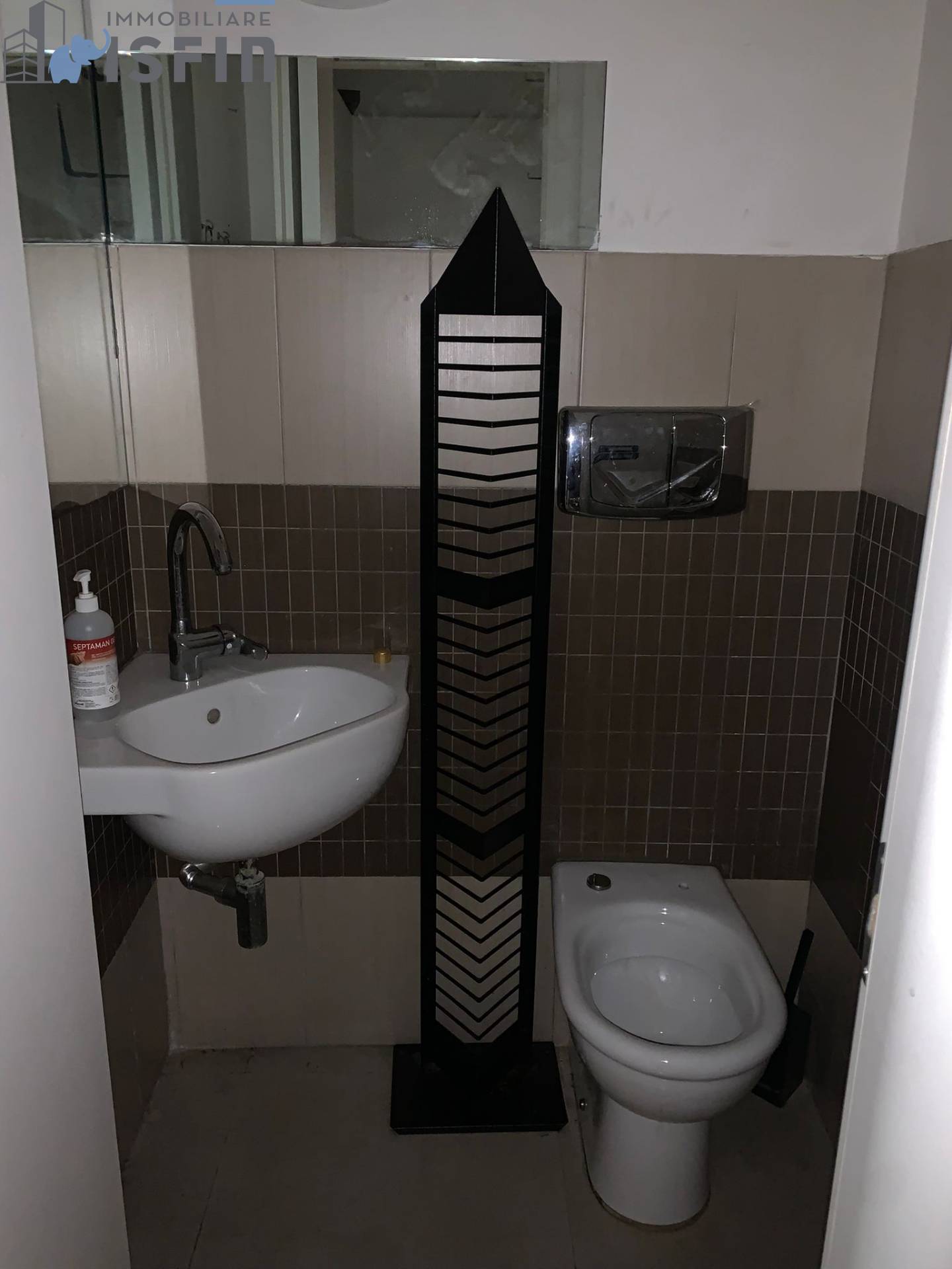 Attivit commerciale in affitto a Cosenza, Centro