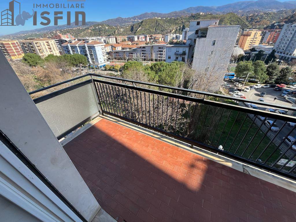 Appartamento in vendita a Cosenza, Centro