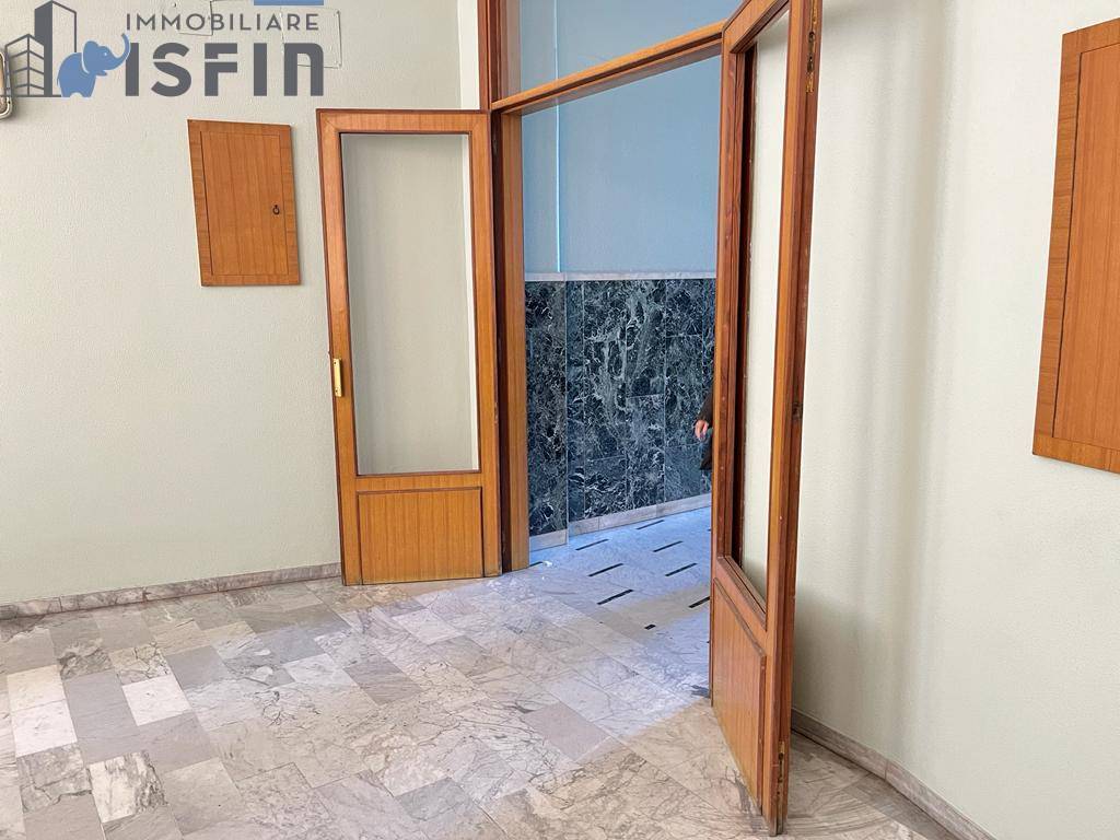 Appartamento in vendita a Cosenza, Centro