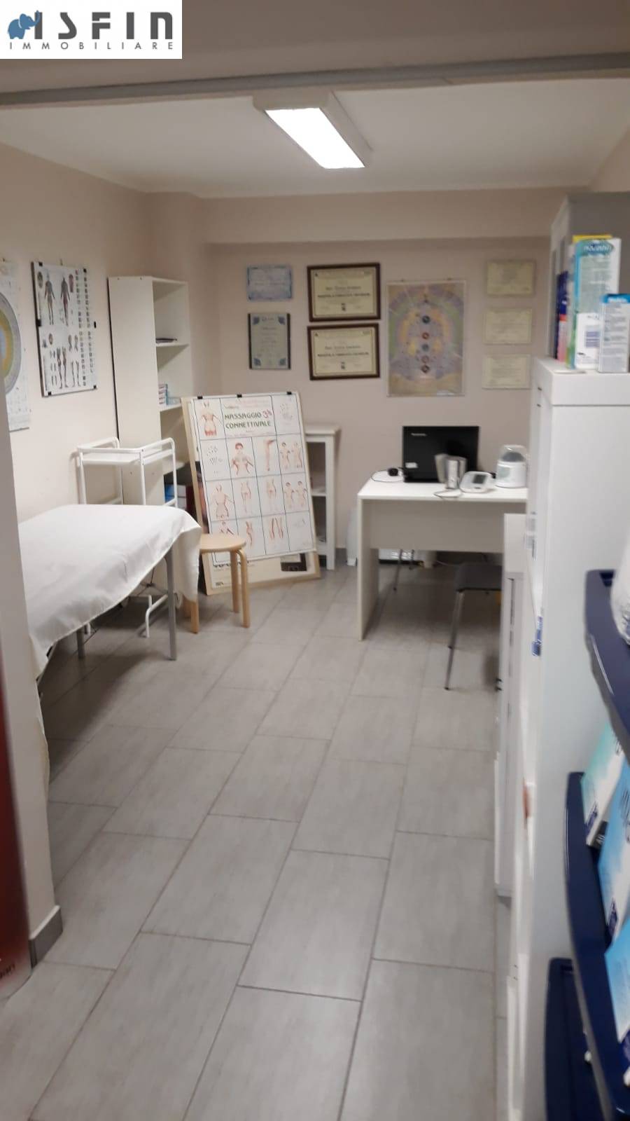 Attivit commerciale in vendita a Cosenza, Centro