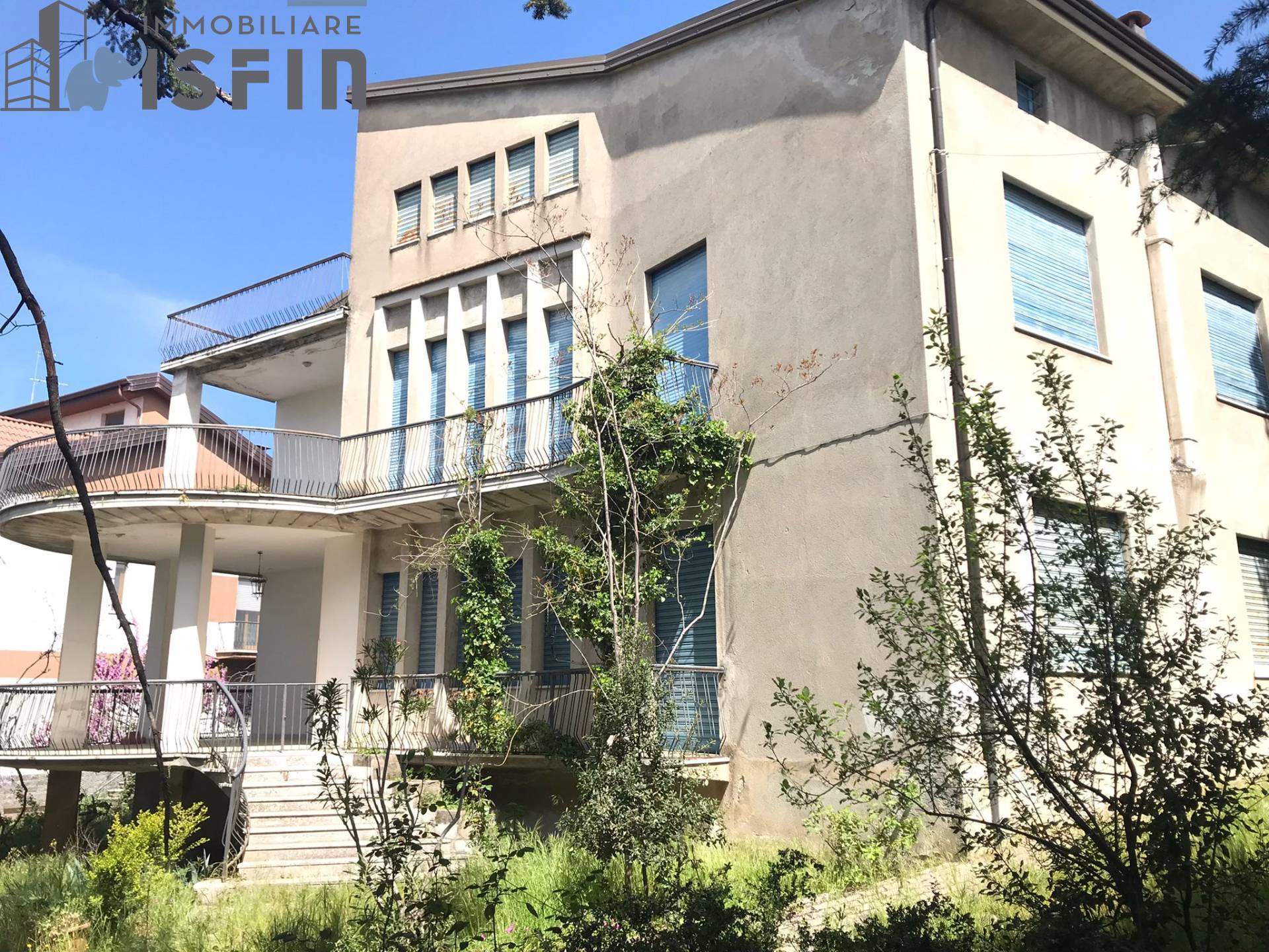 Villa in vendita a Rovito