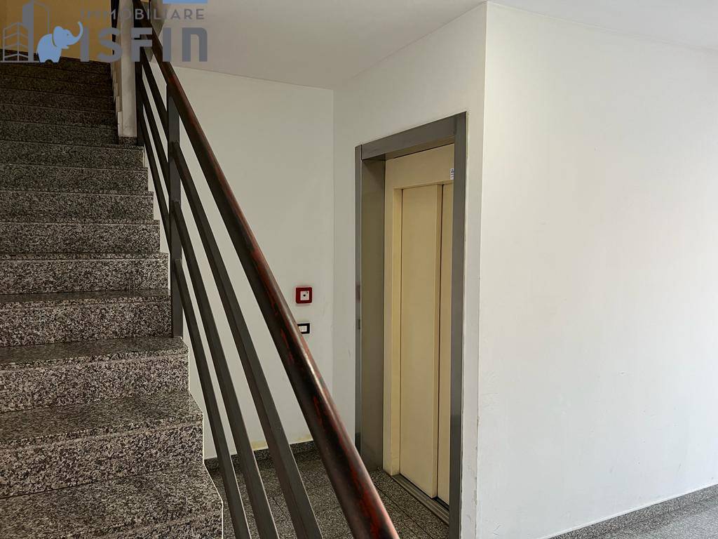 Studio/Ufficio in vendita a Zumpano