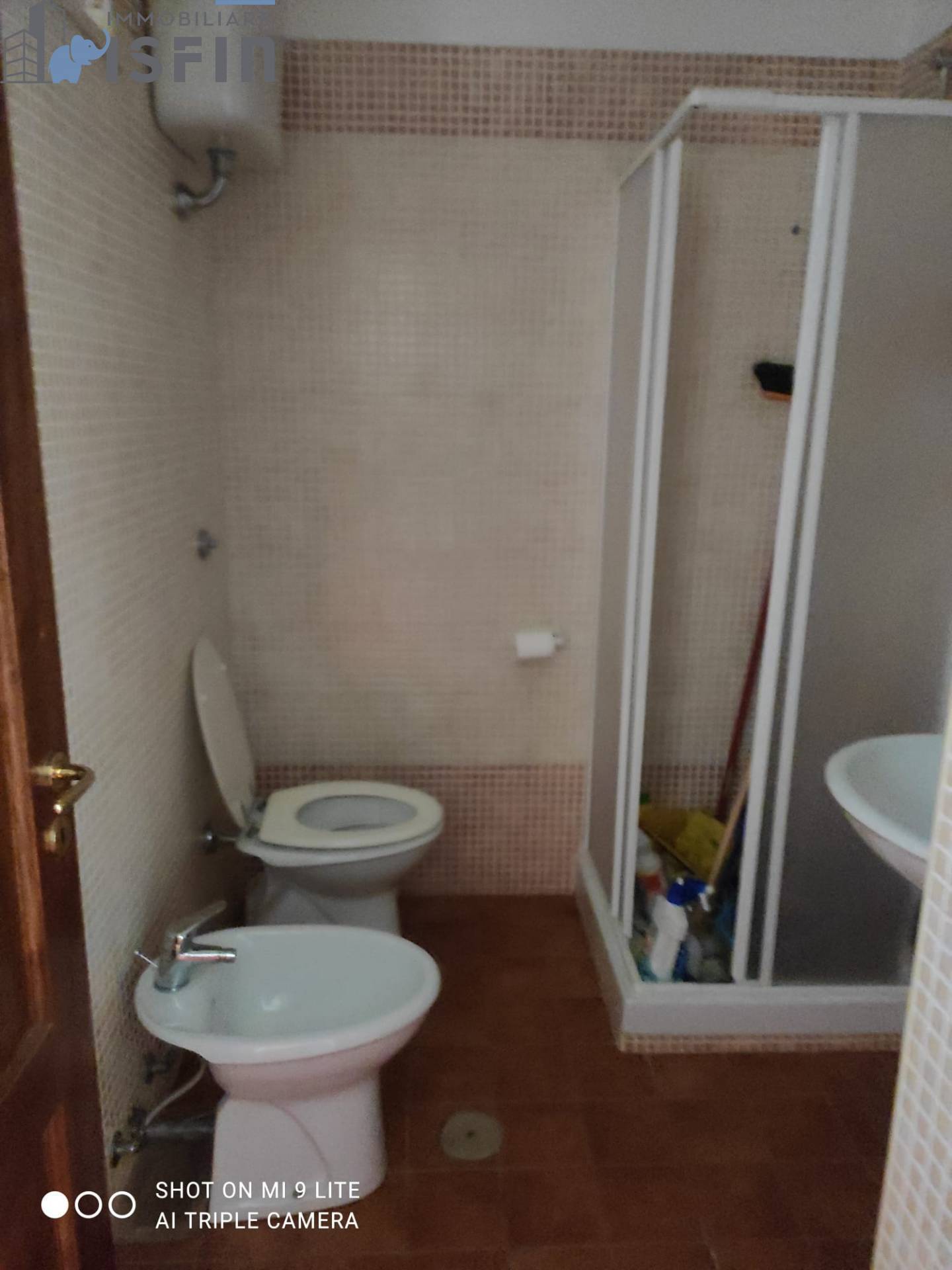 Box auto in vendita a Cosenza, Svincolo A2 - Pasquale Rossi - Repubblica