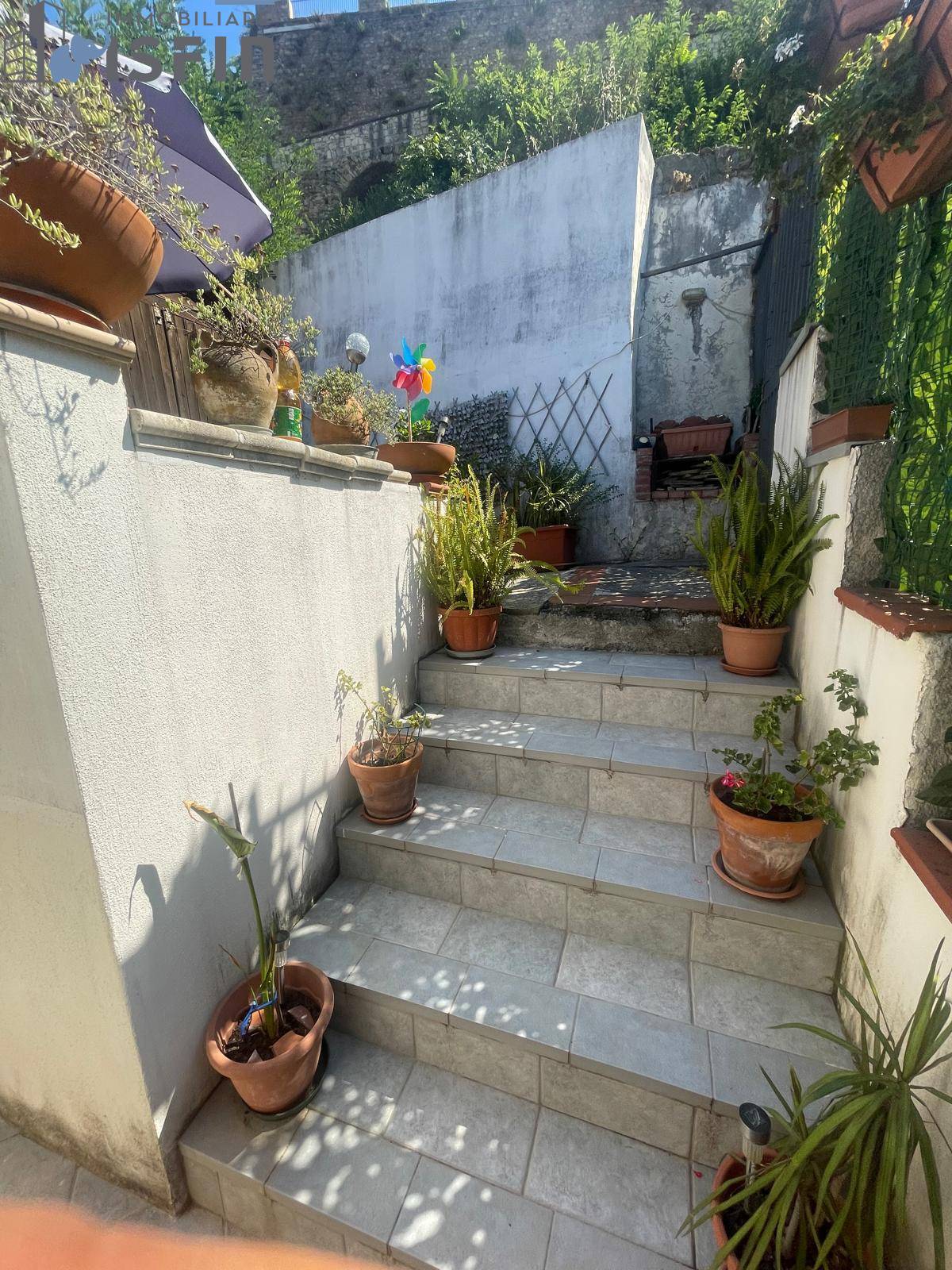 Appartamento in vendita a Paola