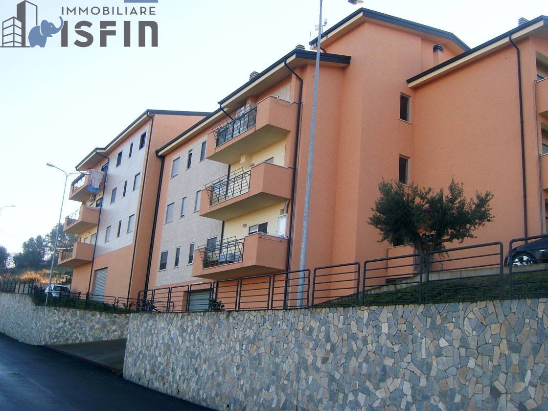 Appartamento in vendita a Zumpano, C.da Mennavence