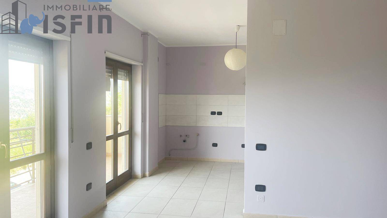 Appartamento in vendita a Zumpano, C.da Mennavence