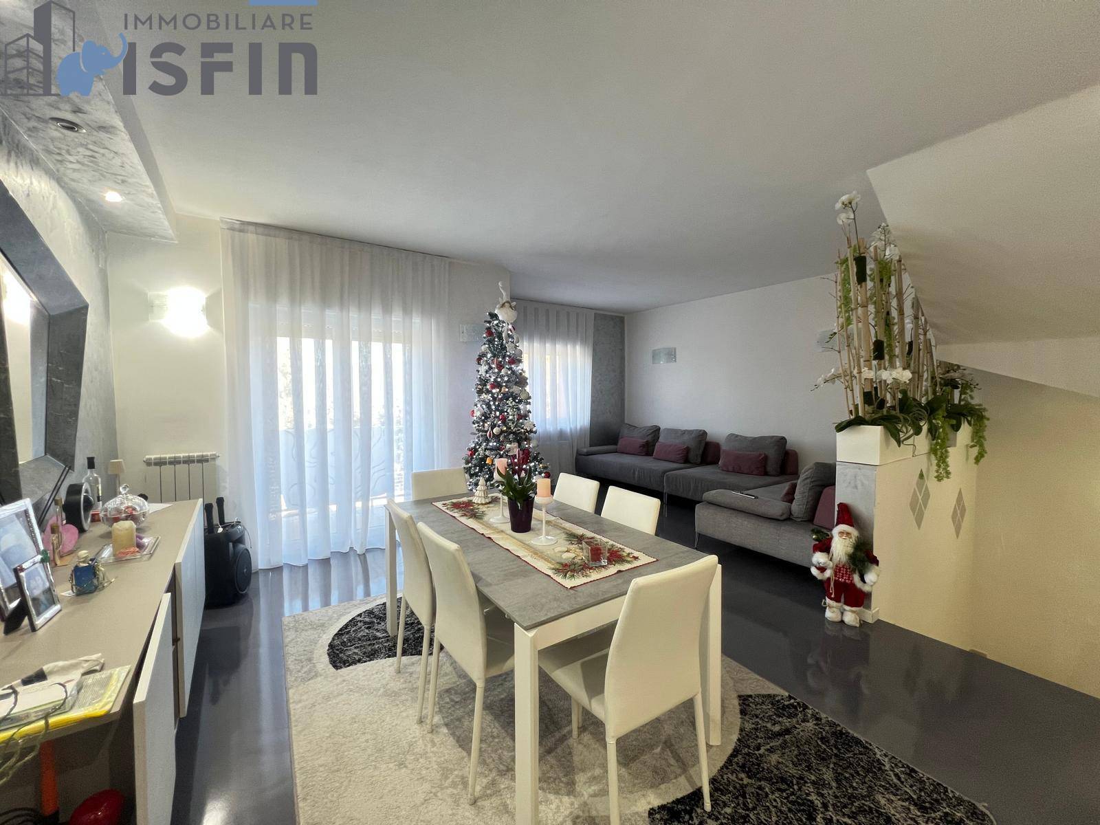 Villette a schiera in vendita a Castrolibero