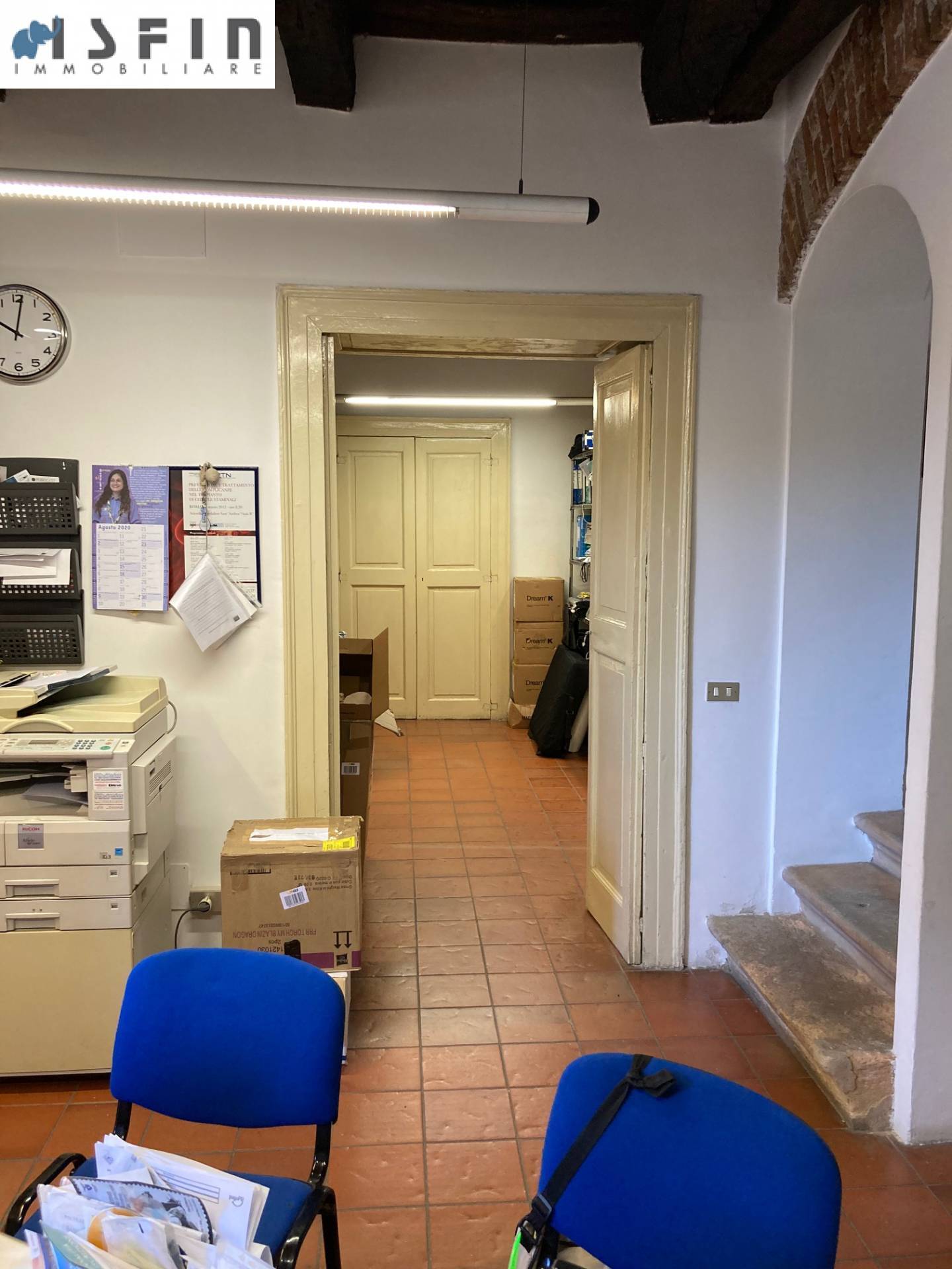 APPARTAMENTO/ USO UFFICIO in vendita a Cosenza, Centro Storico