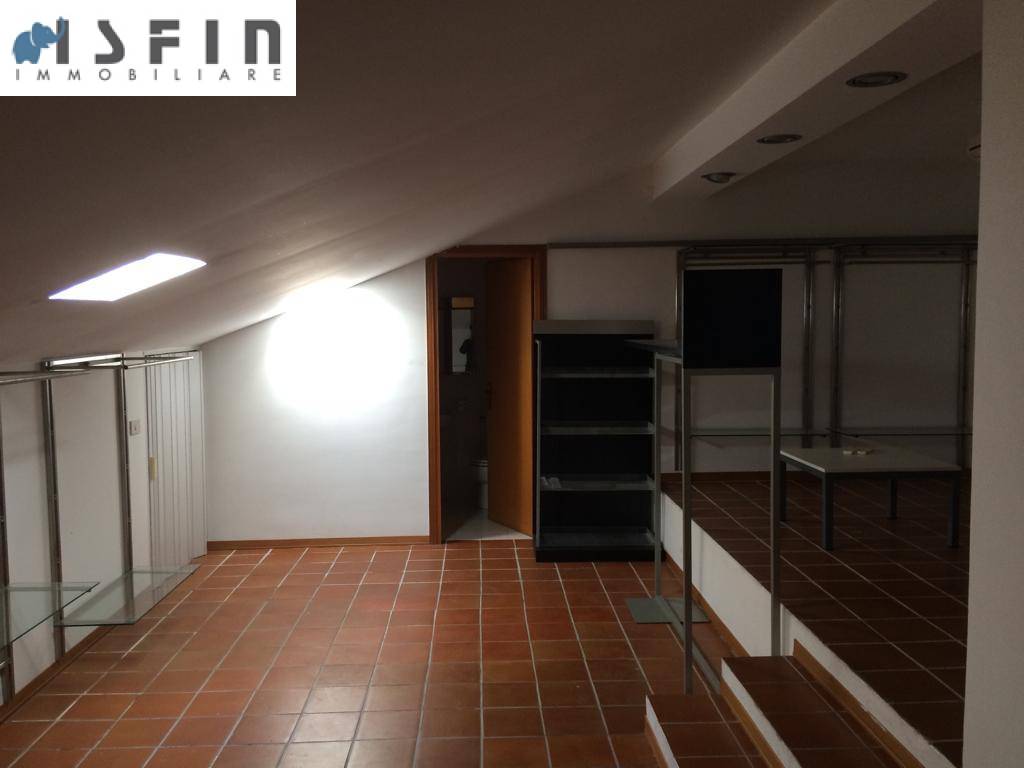 Mansarda in vendita a Rende, Commenda