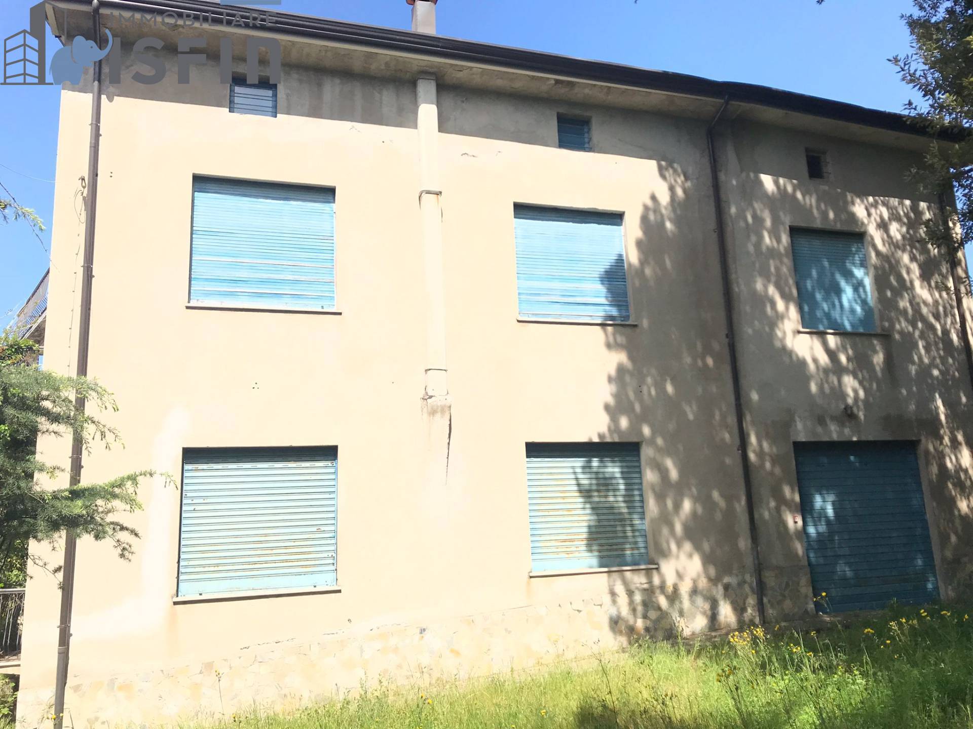 Villa in vendita a Rovito